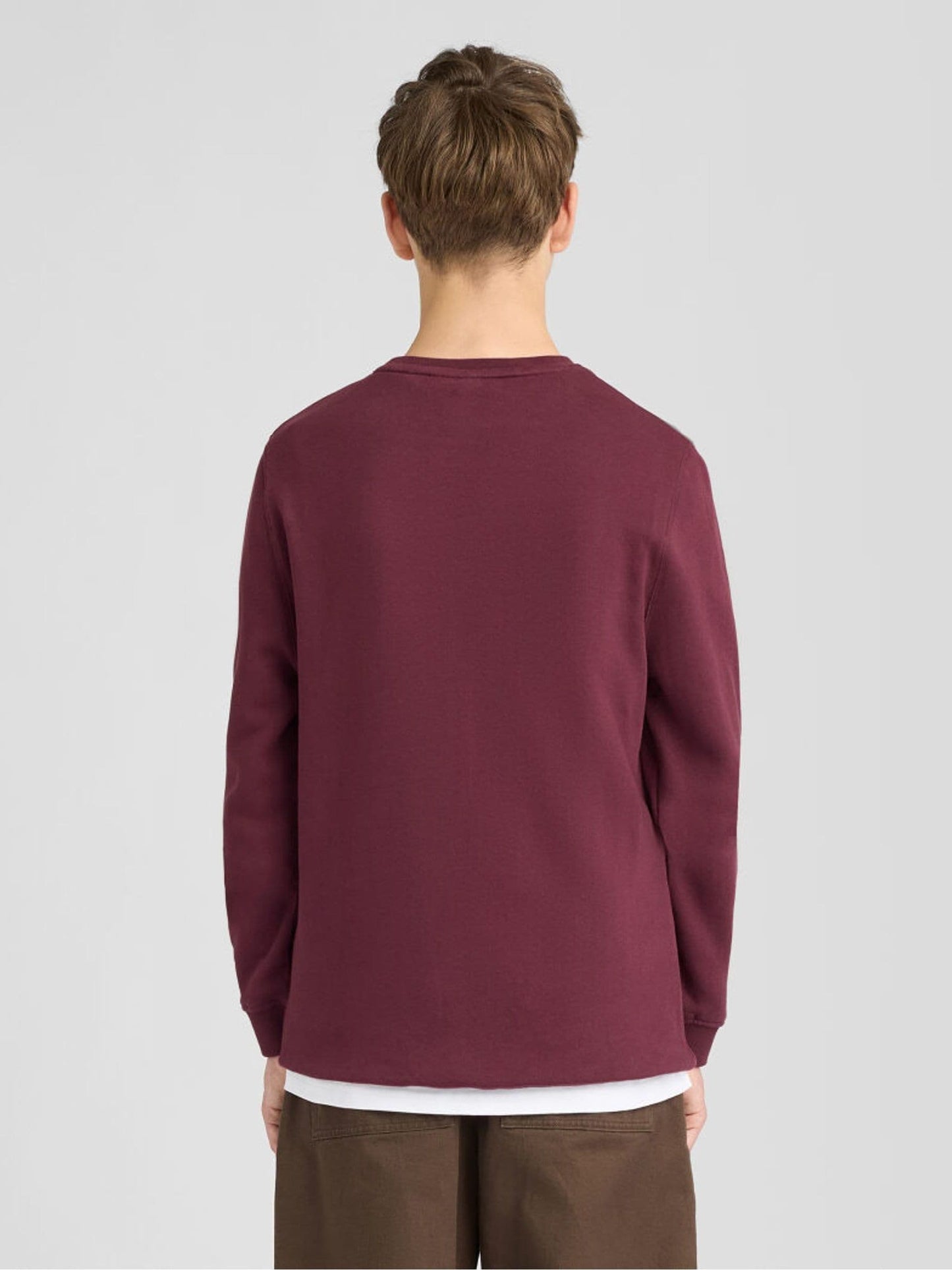Dsiney Kidz - Lyle & Scott Red Crew Neck Sweatshirt image 2