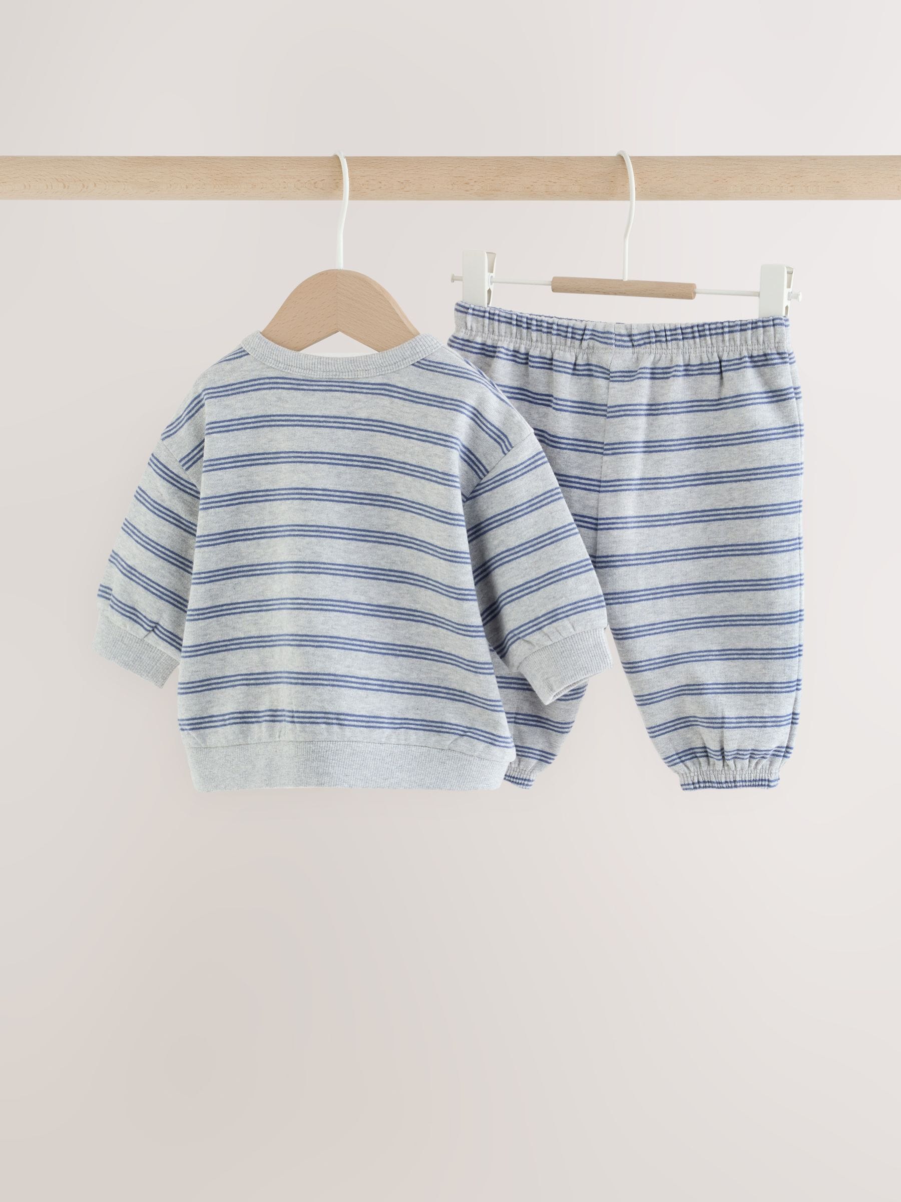 Dsiney Kidz - 'I Love My Mummy' Grey/Blue Sweatshirt and Joggers Baby Set (0mths-2yrs) image 4