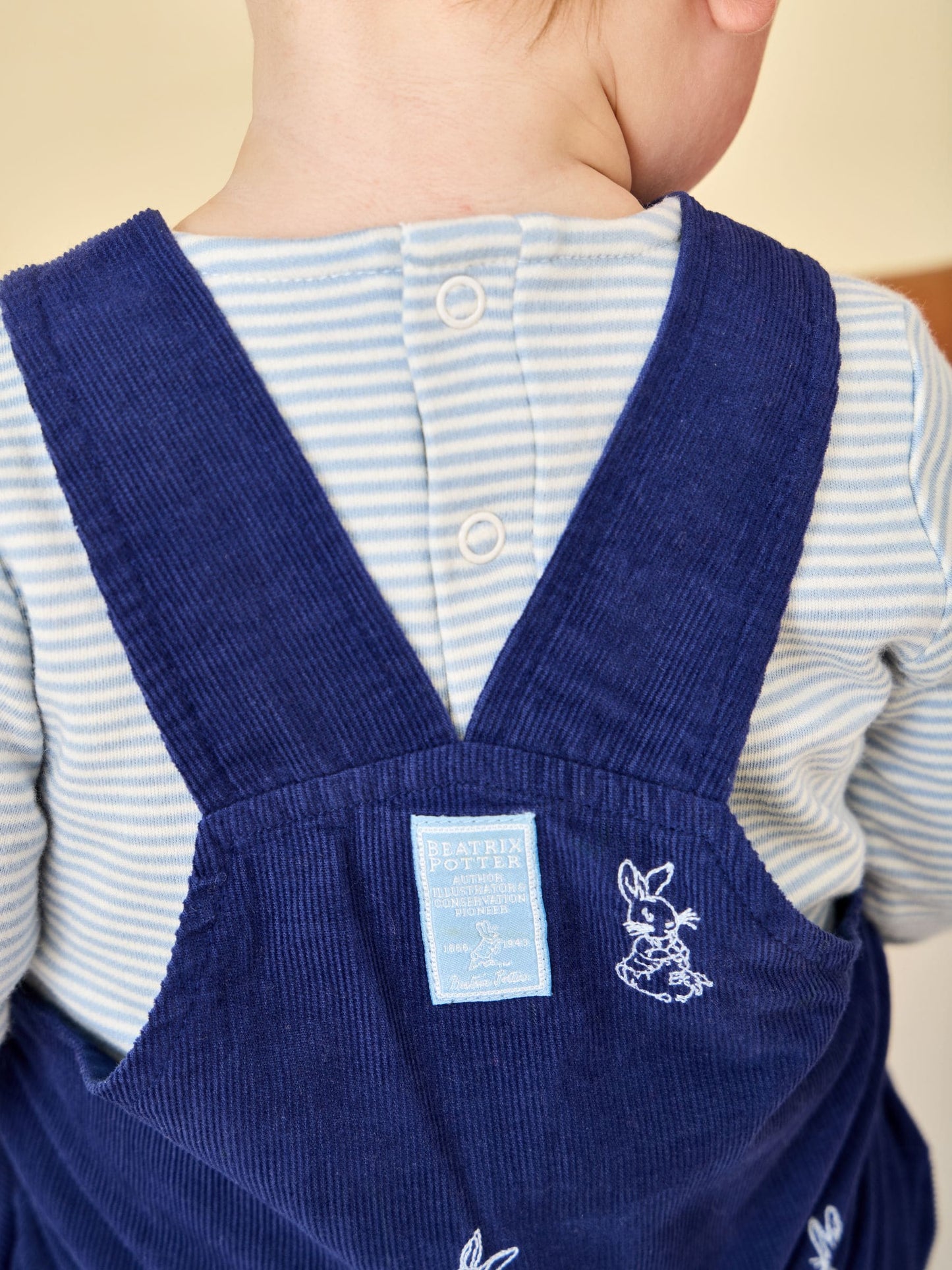 Dsiney Kidz - Jojo Maman Bébé Navy Blue Peter Rabbit™ Embroidered Dungaree & Bodysuit Set image 2