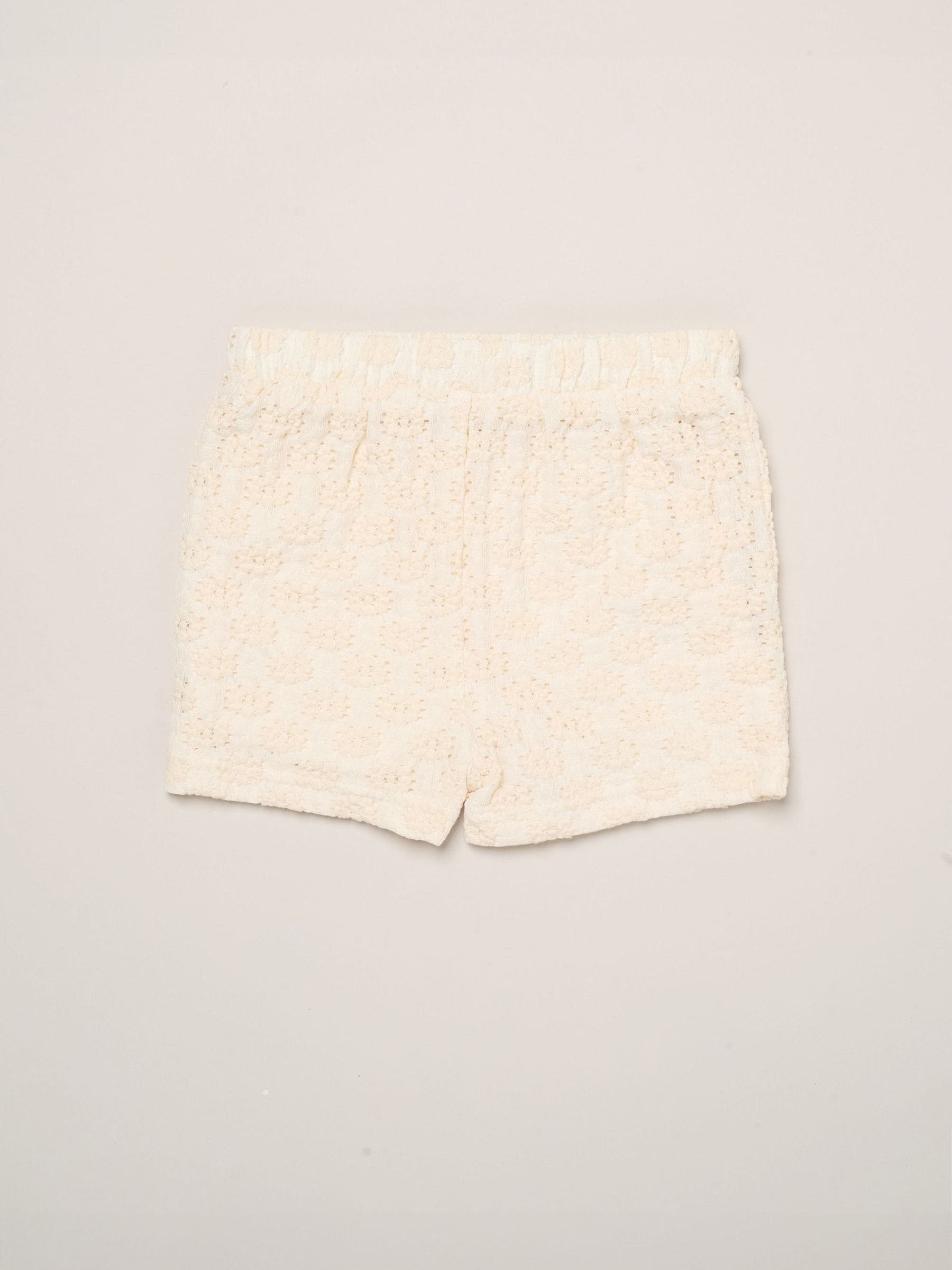 Miss White Textured Top Shorts And Scrunchie Outfit Set image 5