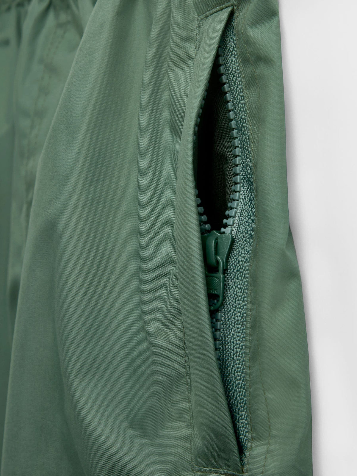 JoJo Maman Bébé Khaki Green Waterproof Packaway Trousers - image 4