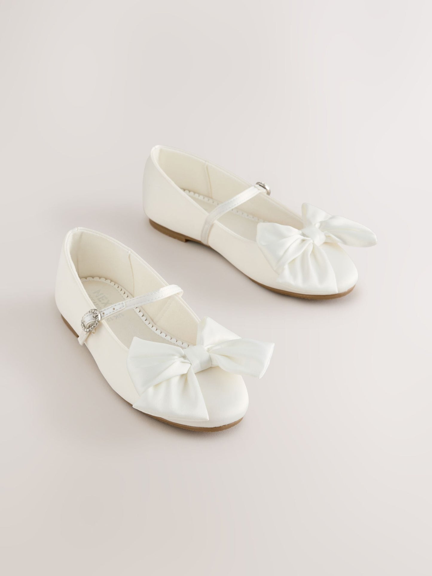 White Satin Occasion Bow Mary Jane Shoes image 1