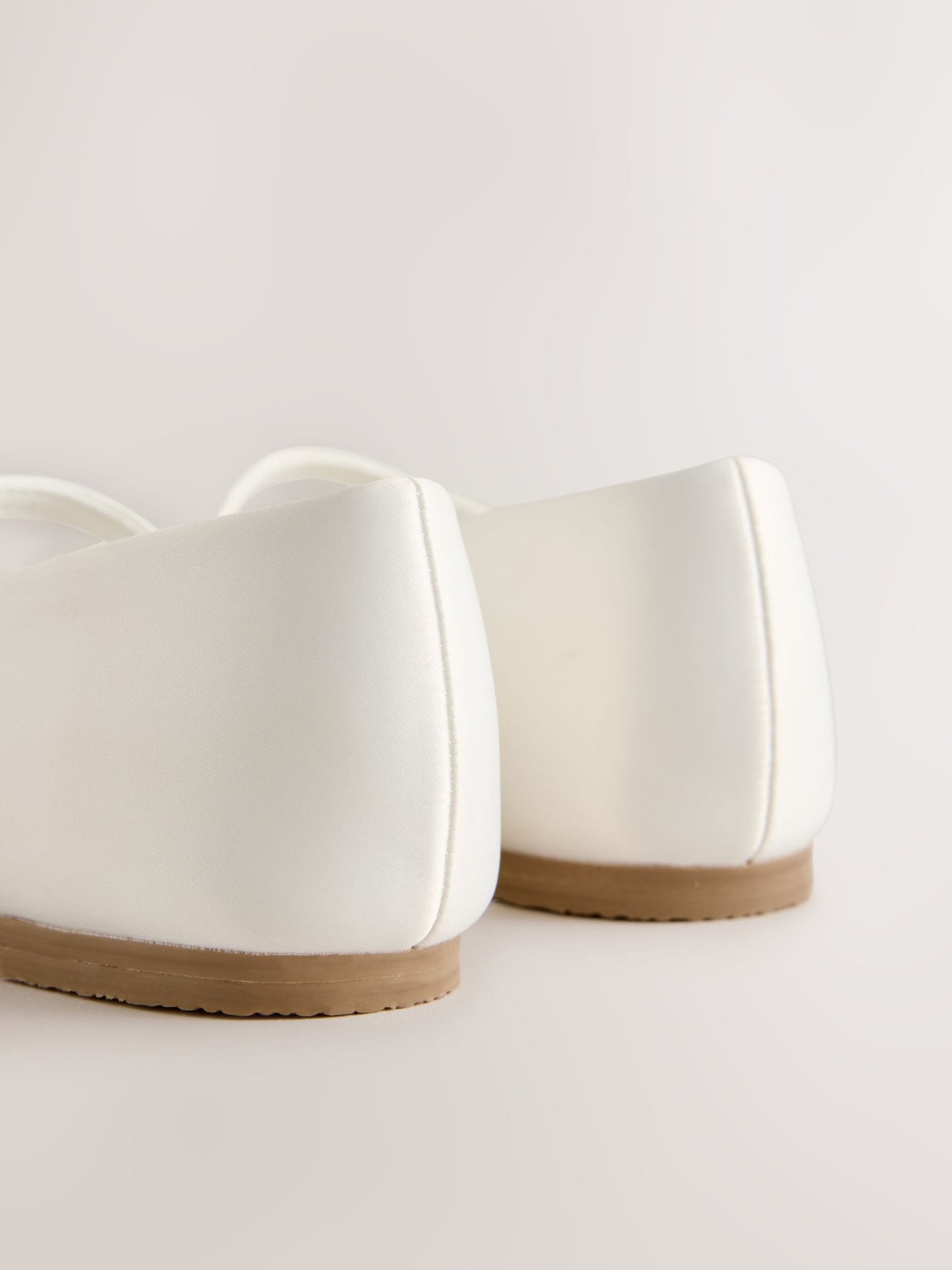 White Satin Occasion Bow Mary Jane Shoes image 2
