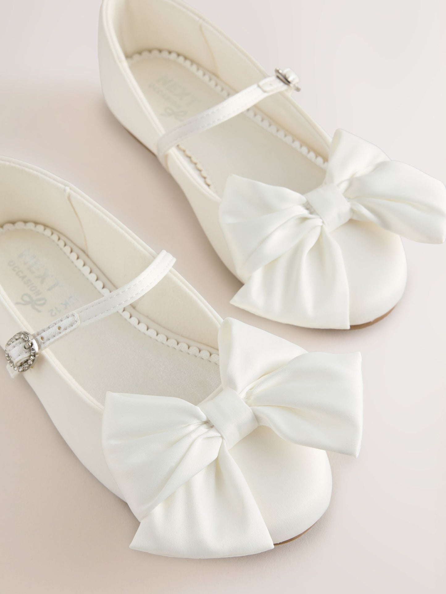 White Satin Occasion Bow Mary Jane Shoes image 4