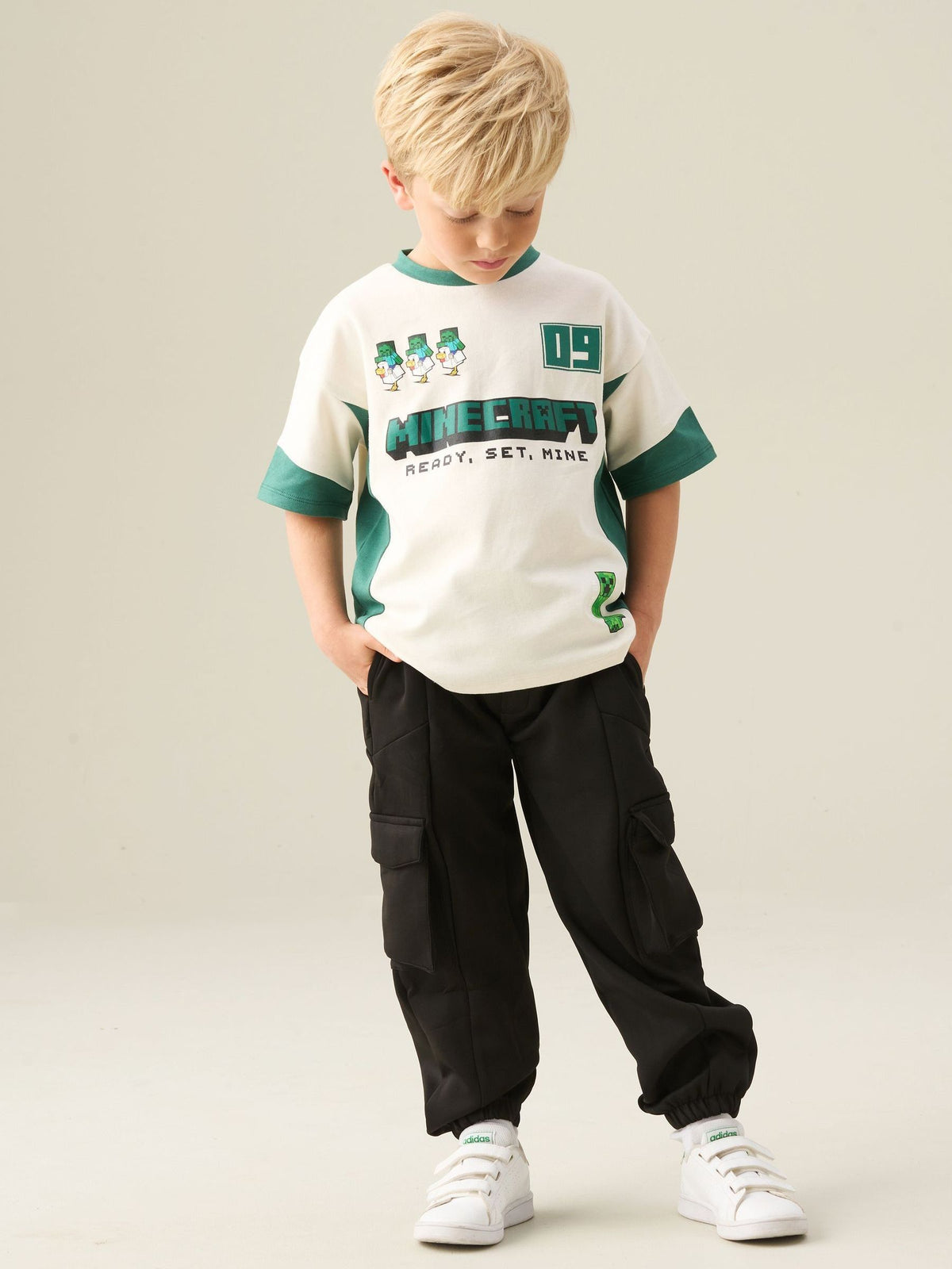 Dsiney Kidz - Angel & Rocket Black Frank Mix Panelled Cuffed Joggers image 3