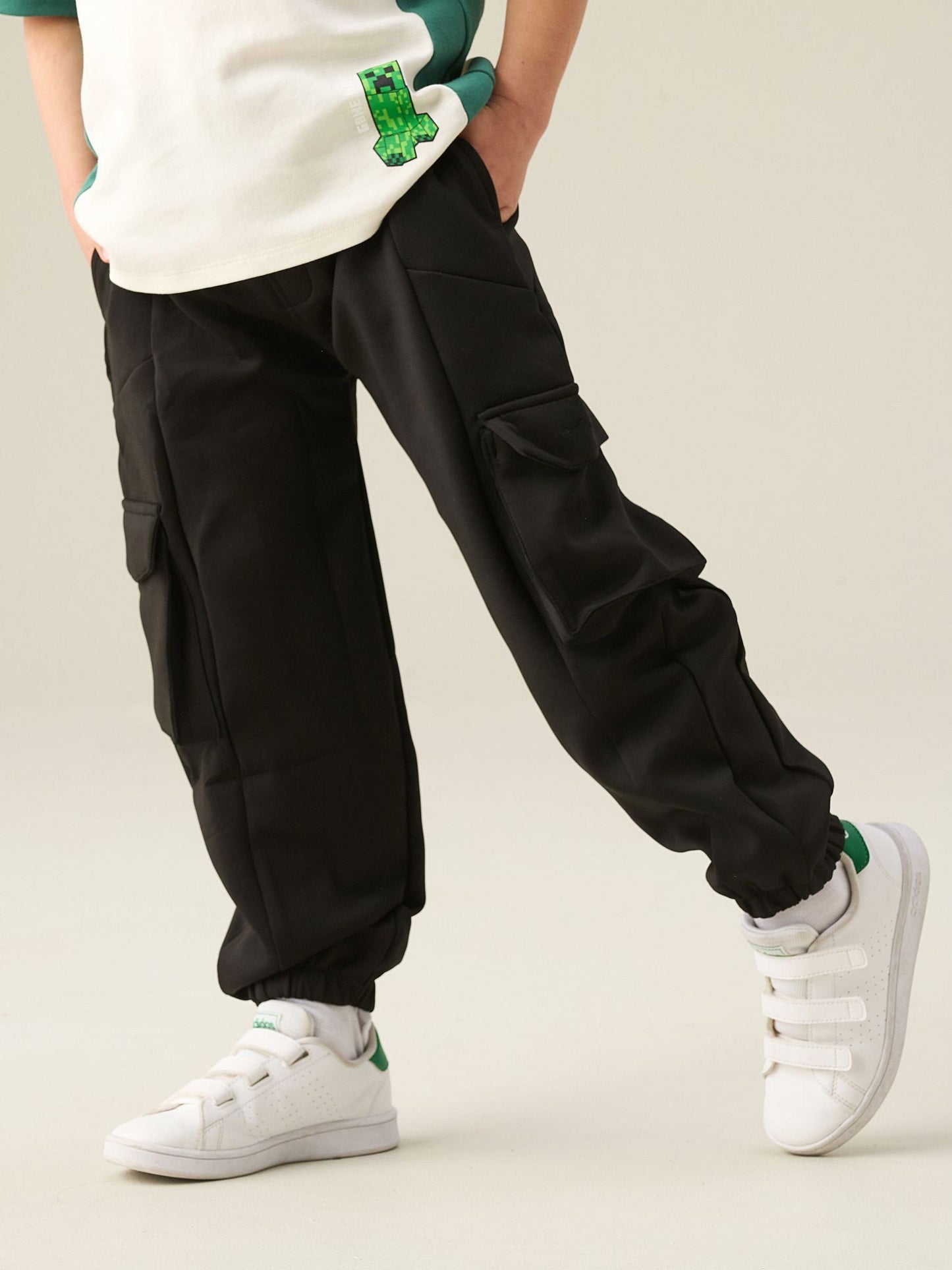 Dsiney Kidz - Angel & Rocket Black Frank Mix Panelled Cuffed Joggers image 4