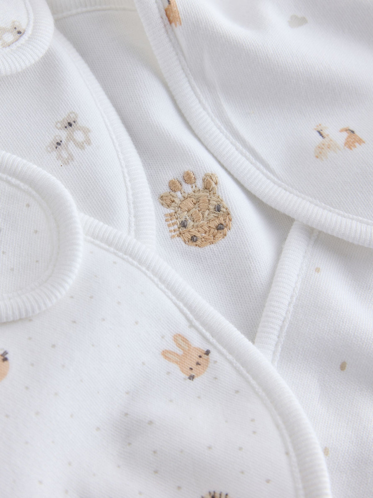 White Mini Safari Animals Baby Bibs 5 Pack - image 8