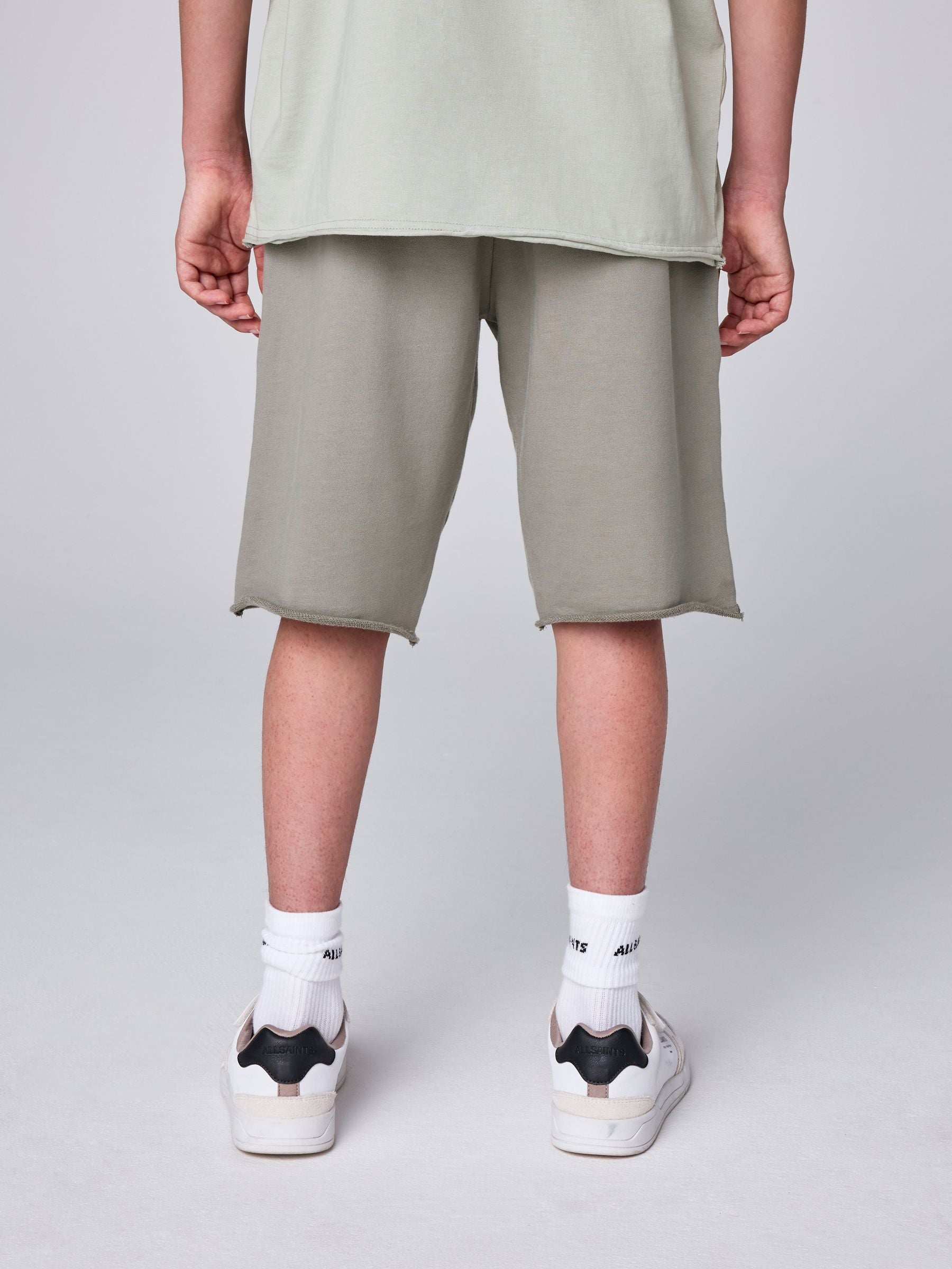 Dsiney Kidz - smALLSAINTS Green Biggy Oversized T-Shirt and Sweat Shorts Set image 6
