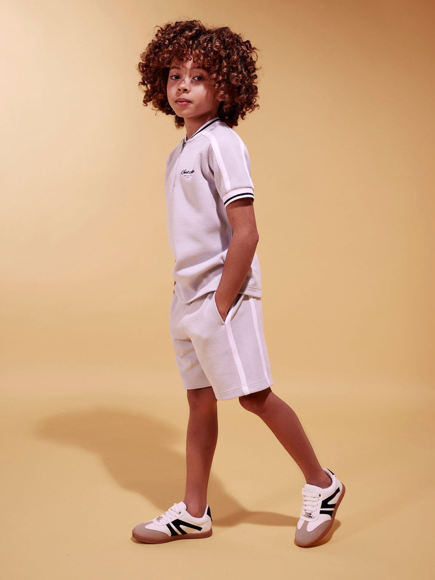 Dsiney Kidz - River Island Grey Slim Fit Baseball Polo & Shorts Set image 1