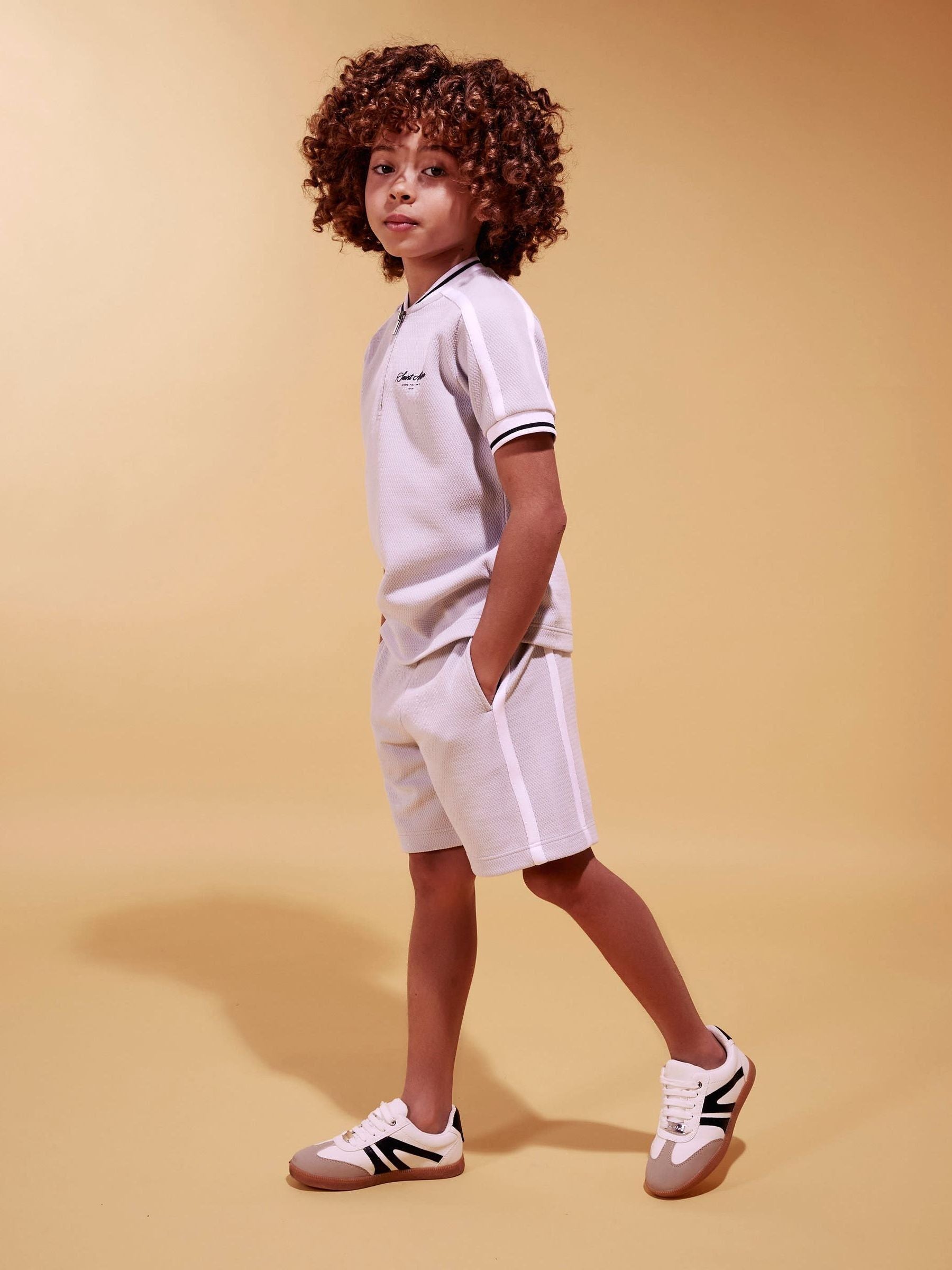 Dsiney Kidz - River Island Grey Slim Fit Baseball Polo & Shorts Set image 1