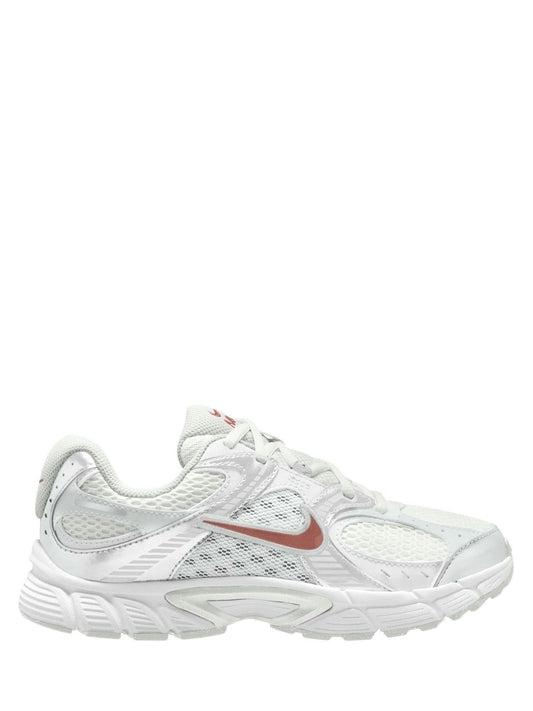 Nike White Youth V5 Runner Trainers - image 1