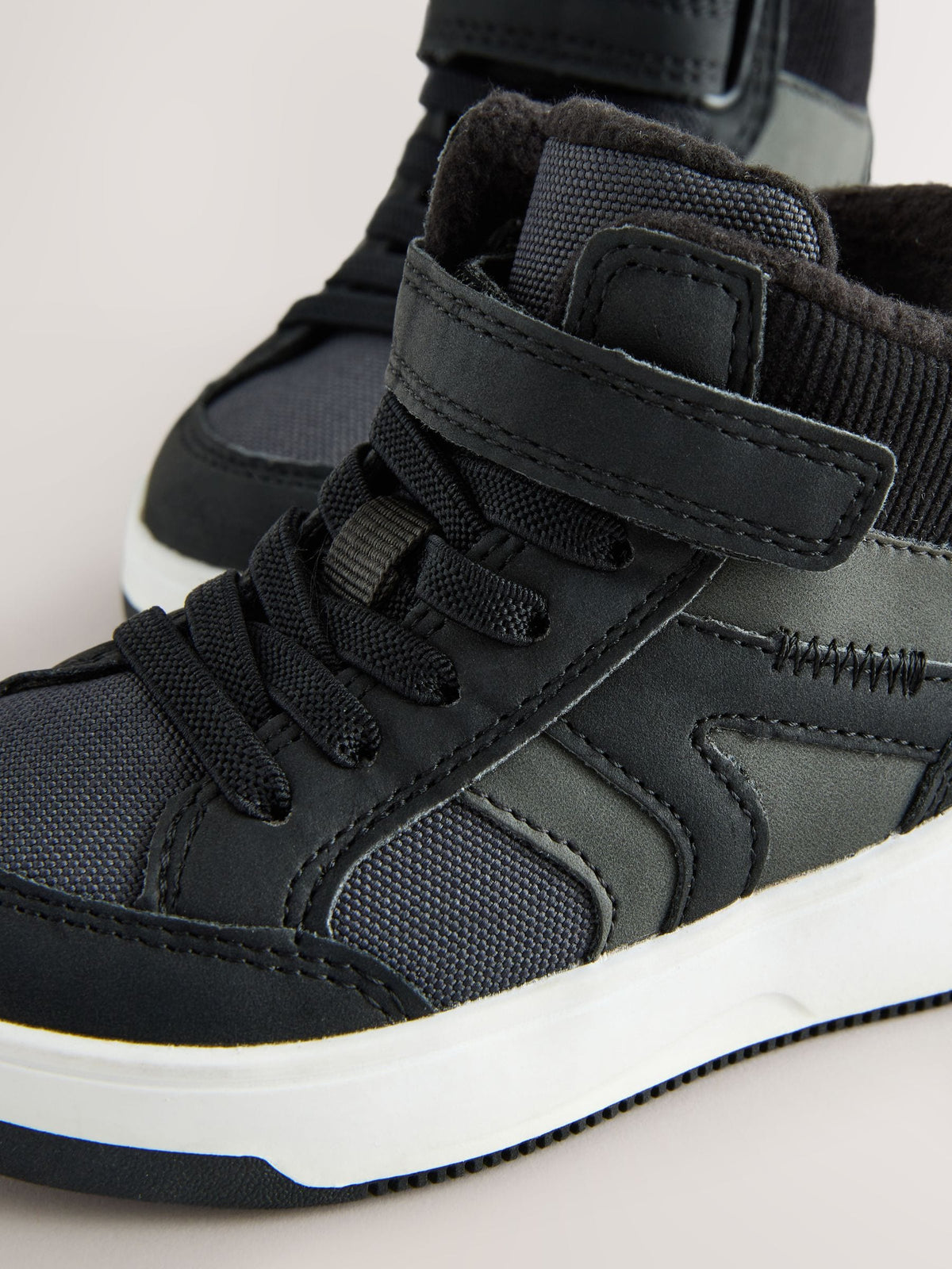 Dsiney Kidz - Black Standard Fit (F) Touch Fastening Elastic Lace Hi-Top Trainers image 3