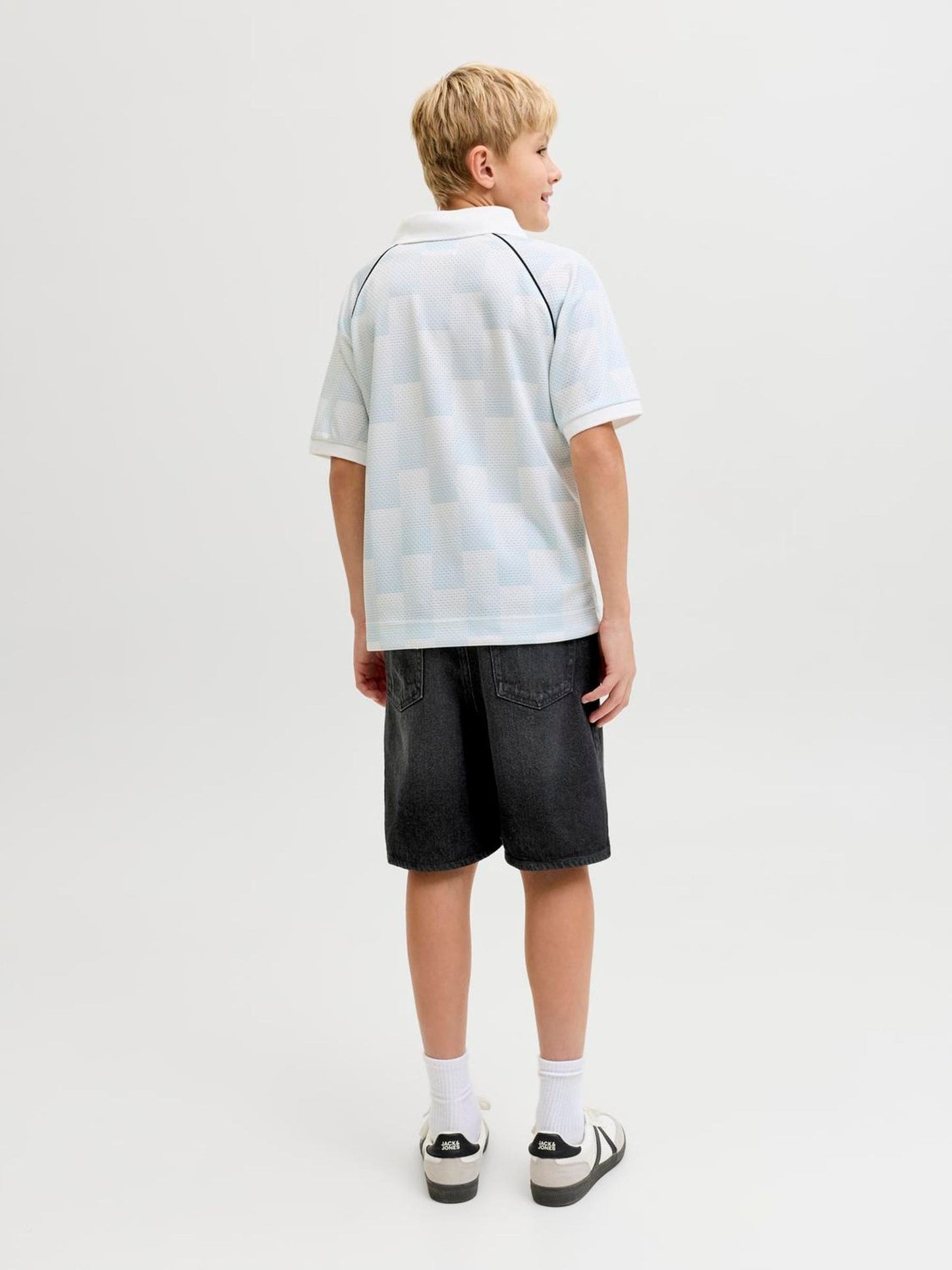 Dsiney Kidz - JACK & JONES JUNIOR Black Relaxed Fit Denim Shorts image 2