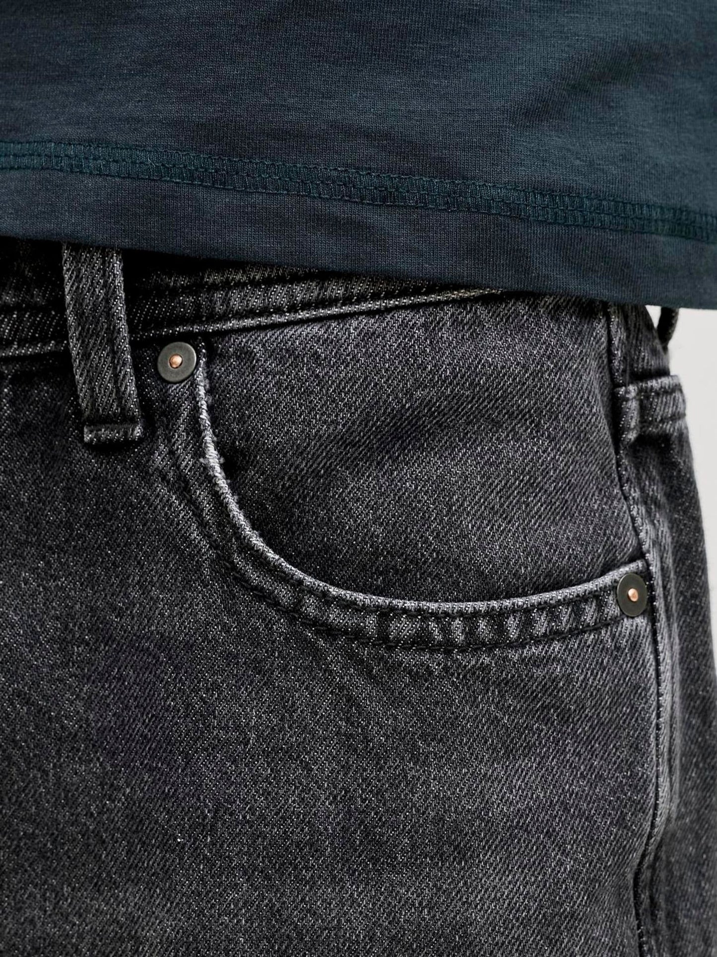 Dsiney Kidz - JACK & JONES Junior Black Baggy Fit Alex Denim Shorts image 4