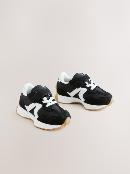Dsiney Kidz - Black Elastic Lace Touch Fasten Trainers image 1