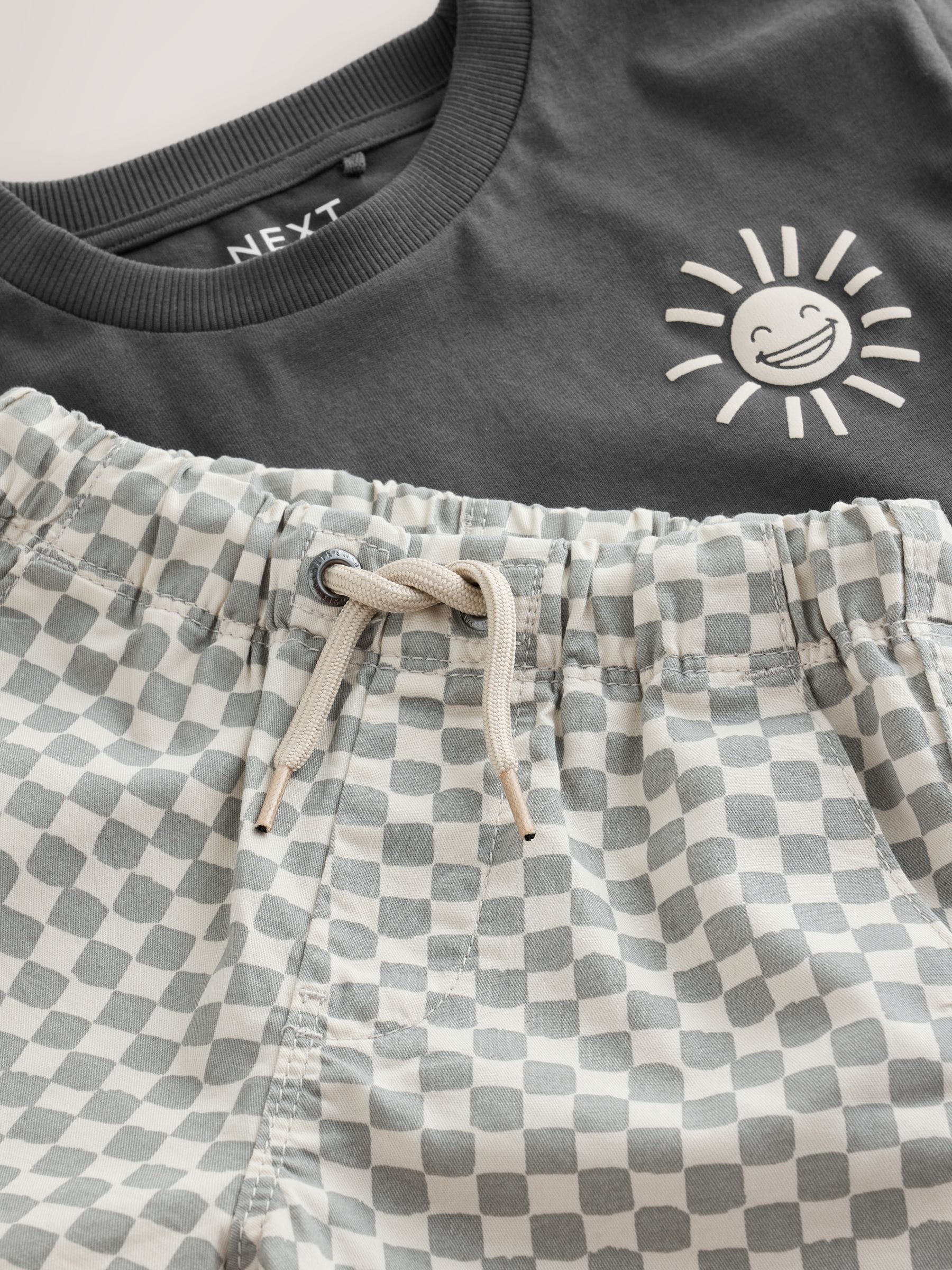 Dsiney Kidz - Charcoal Grey Short Sleeve T-Shirt & Shorts Set (3mths-7yrs) image 8