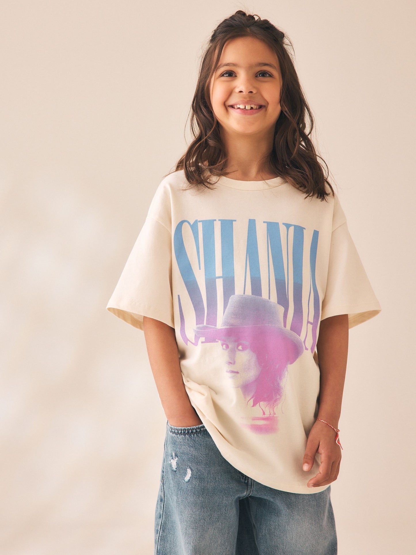 Dsiney Kidz - Ecru Shania Twain Oversized Graphic T-Shirt (3-16yrs) image 1
