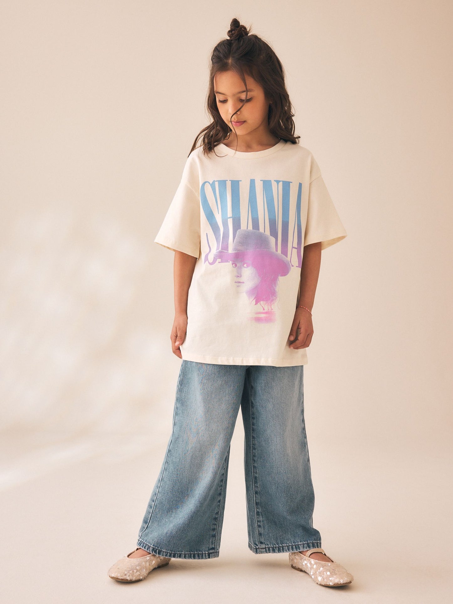 Dsiney Kidz - Ecru Shania Twain Oversized Graphic T-Shirt (3-16yrs) image 4