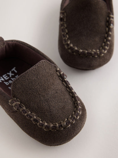 Dsiney Kidz - Chocolate Brown Suede Shoes (0-2mths) image 3