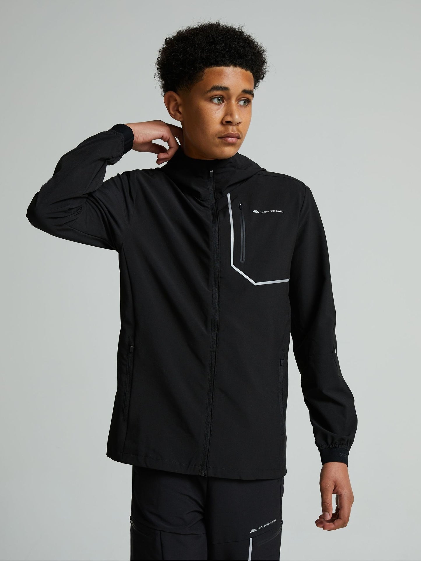Dsiney Kidz - Monterrain Black Junior Ramble 3.0 Woven Running Jacket image 1