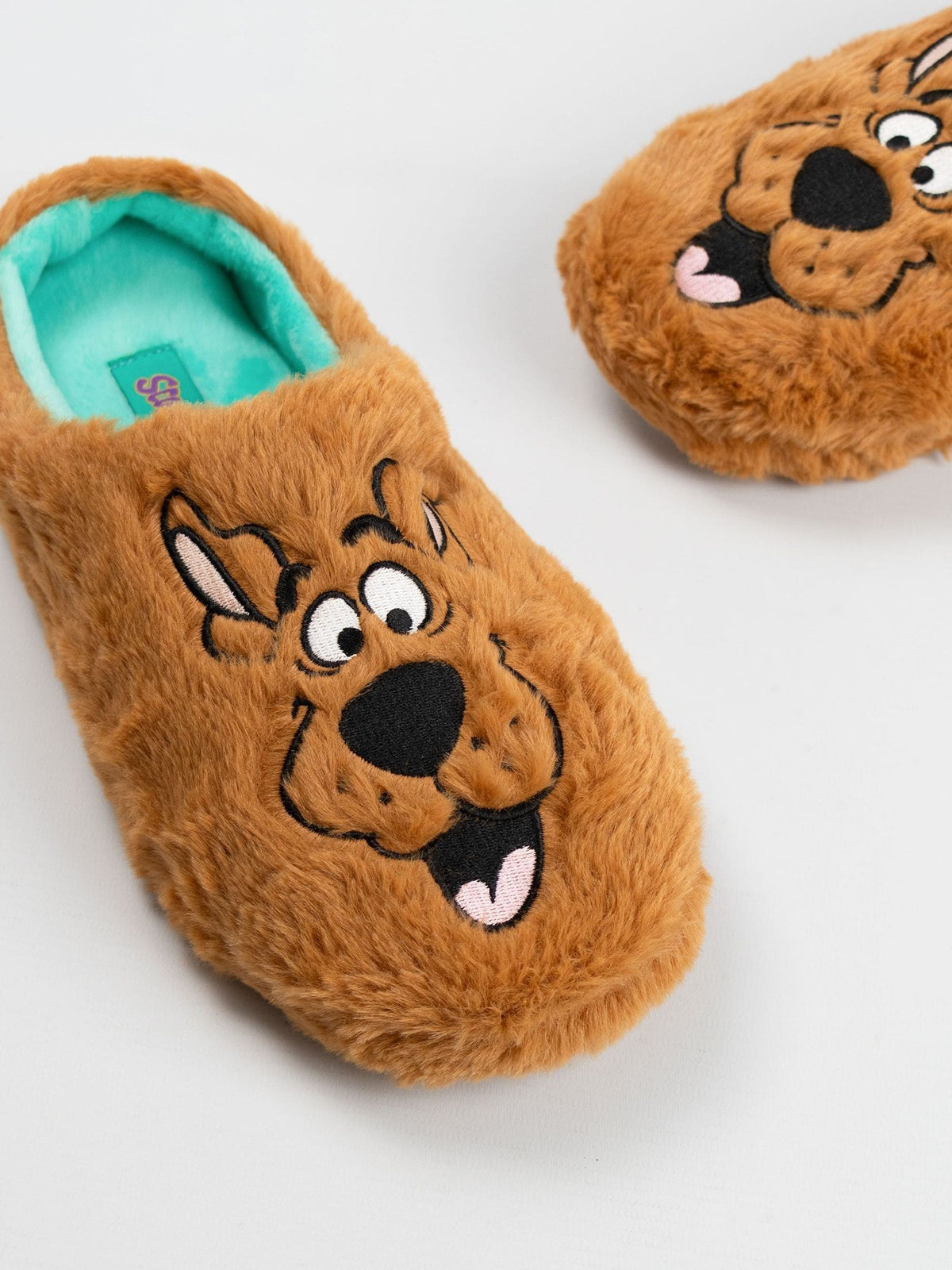 Vanilla Underground Brown Scooby Doo Character Face Slippers - image 5