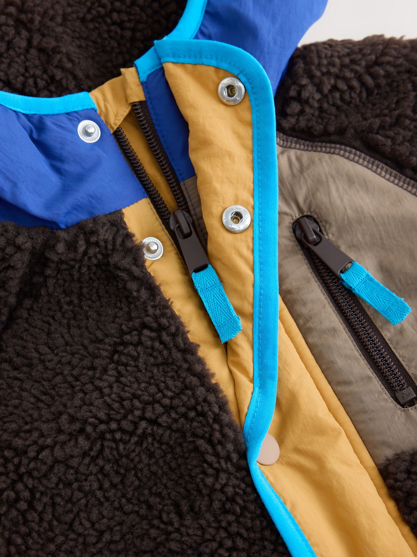 Dsiney Kidz - Brow Colour Block Borg Gilet (3mths-7yrs) image 9
