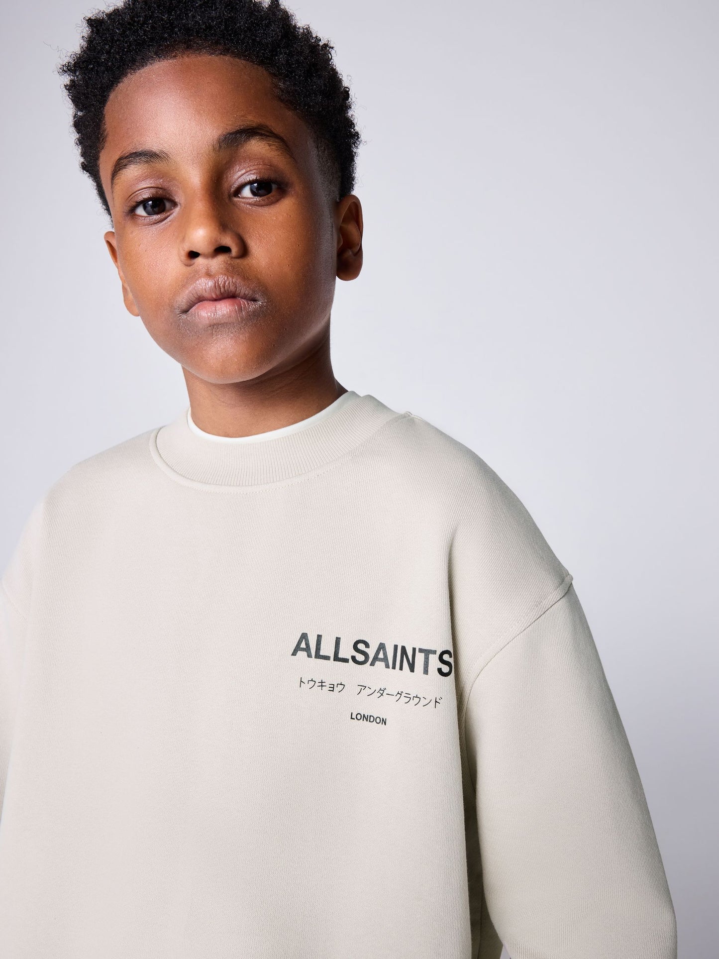 Dsiney Kidz - smALLSAINTS Neutral Underground Oversized Sweatshirt and Sweat Shorts Set image 5