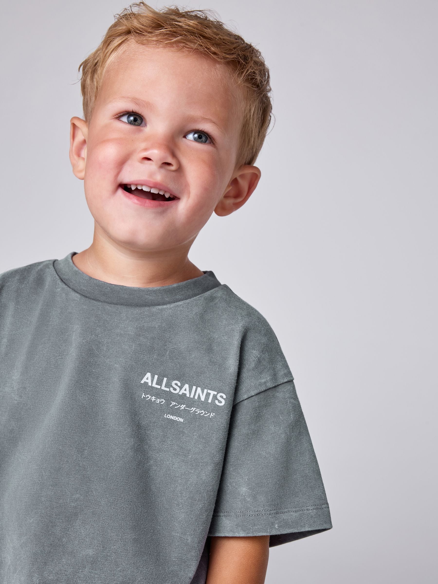 Dsiney Kidz - smALLSAINTS Charcoal Grey Younger Oversized Underground Crew Neck T-Shirt image 4