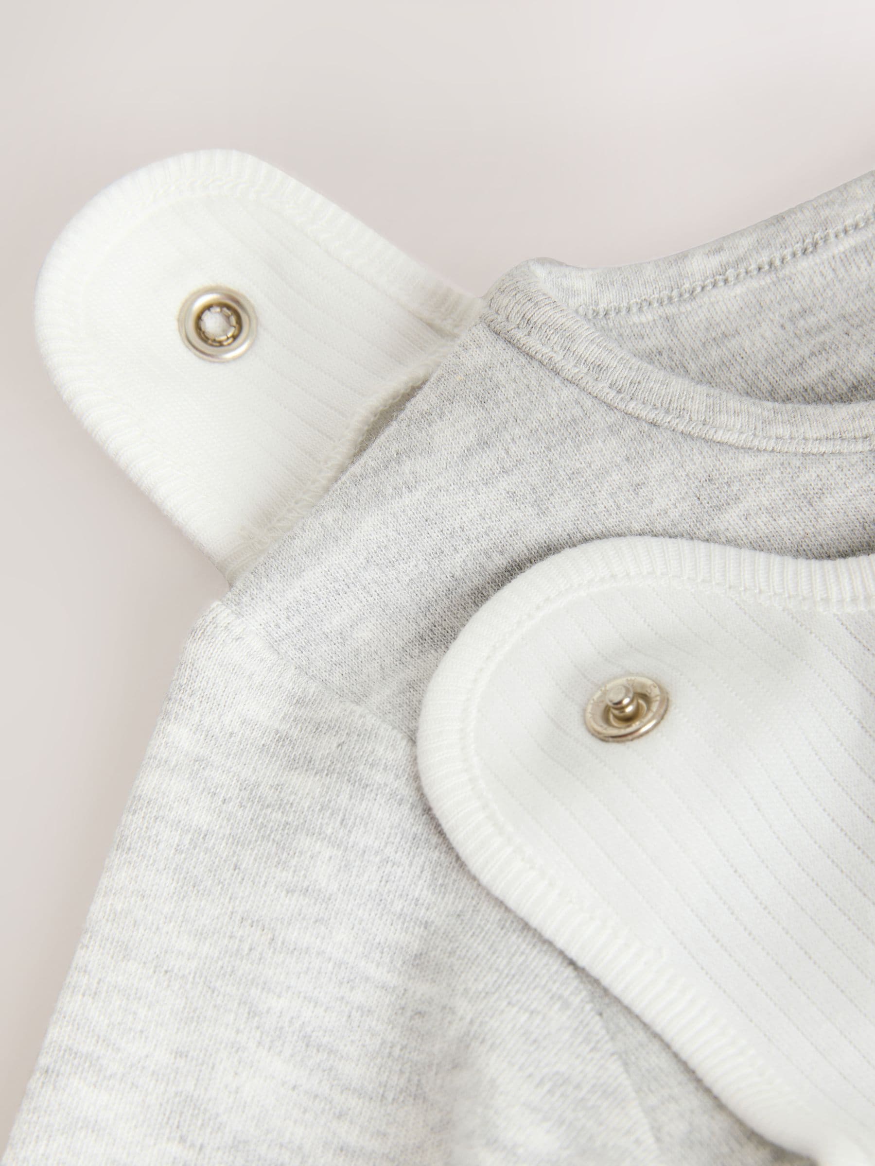 White Jersey Rib Dungaree and Bodysuit Baby Set (0mths-2yrs) image 7