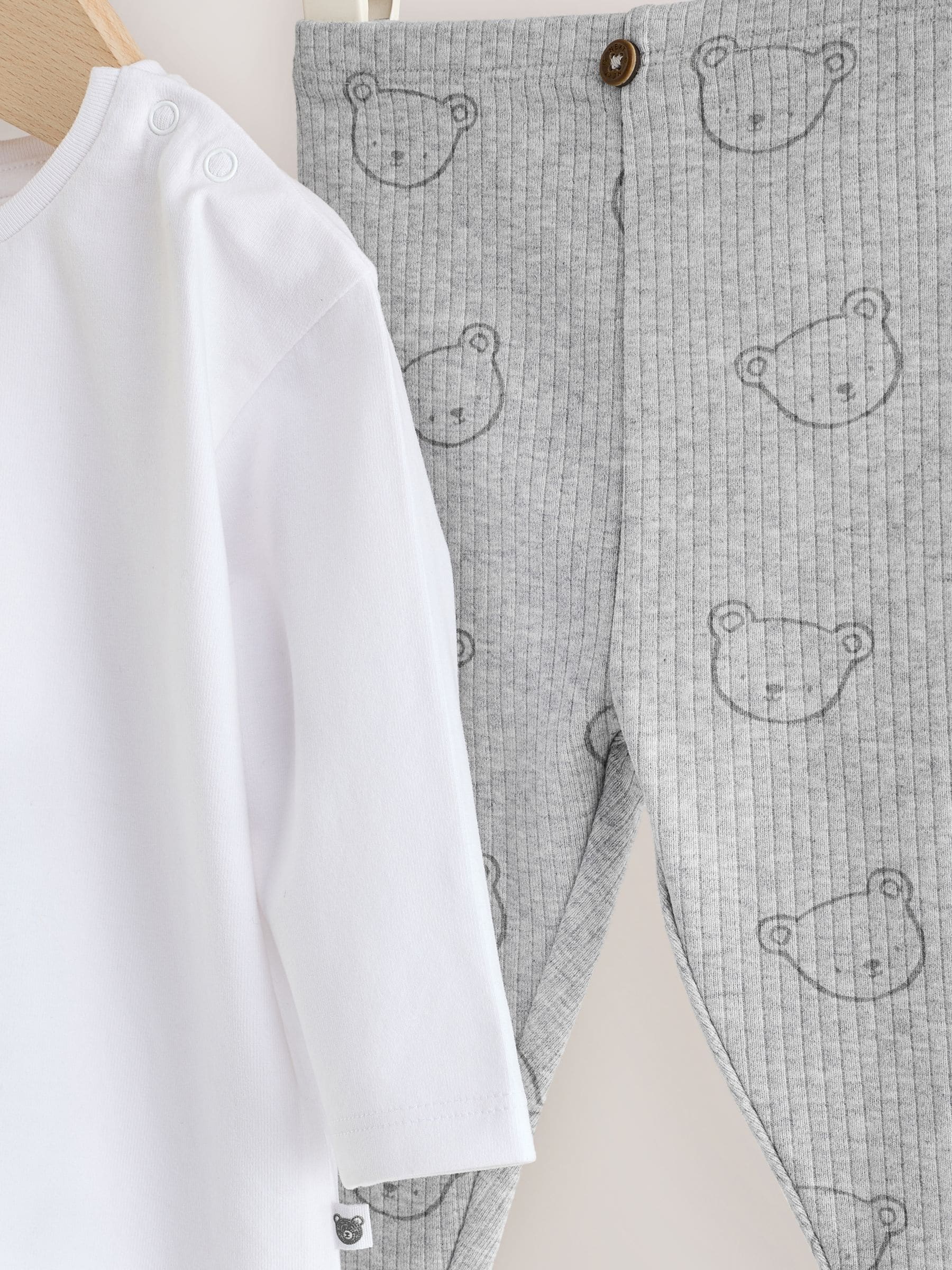 White/Grey Delicate Bear Top and Legging Baby Set (0mths-2yrs) image 6