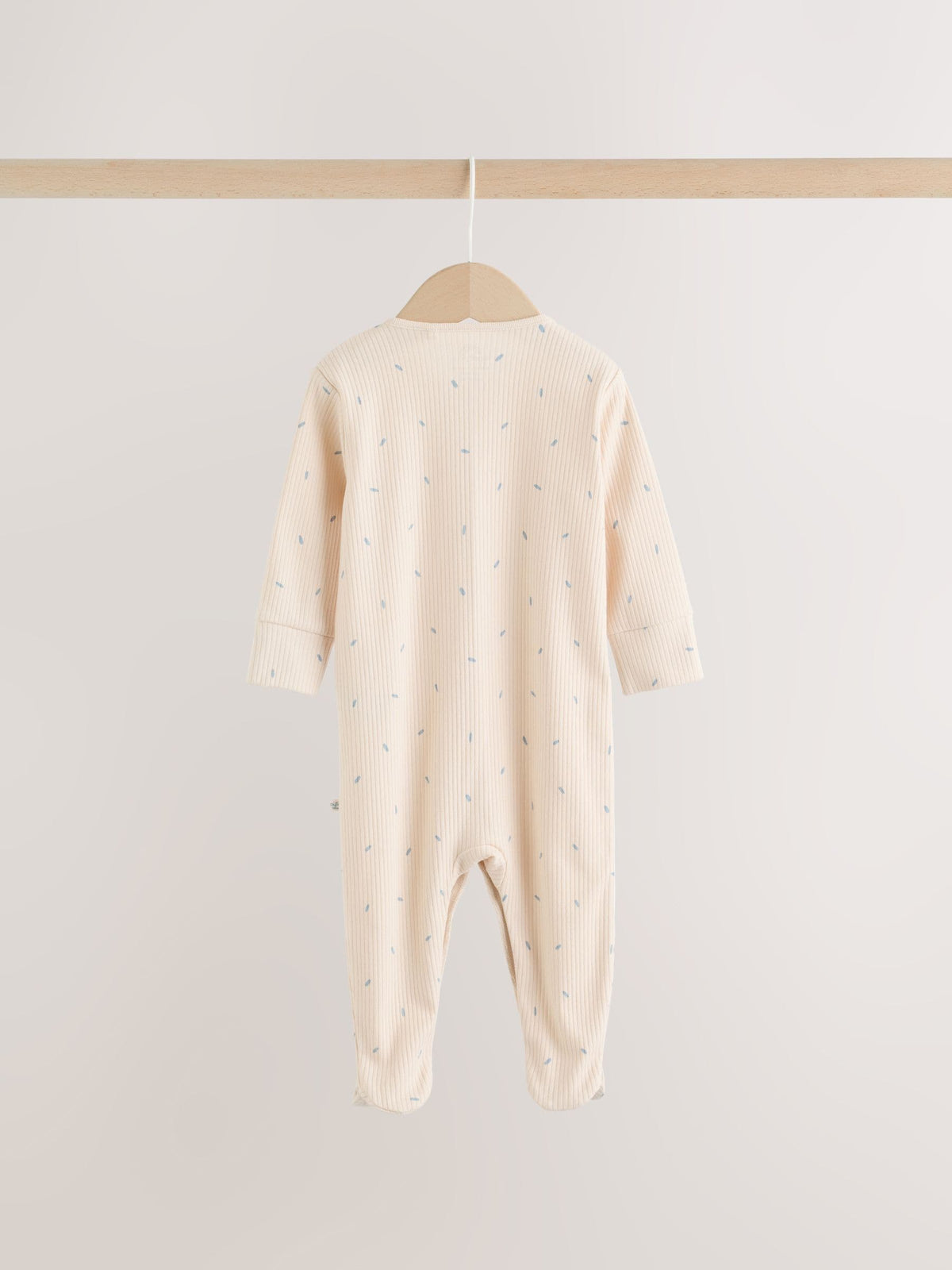 Neutral Milk Club Baby Sleepsuit, Bodysuit, Beanie and Bib Set 4 Piece (0-12mths) image 4
