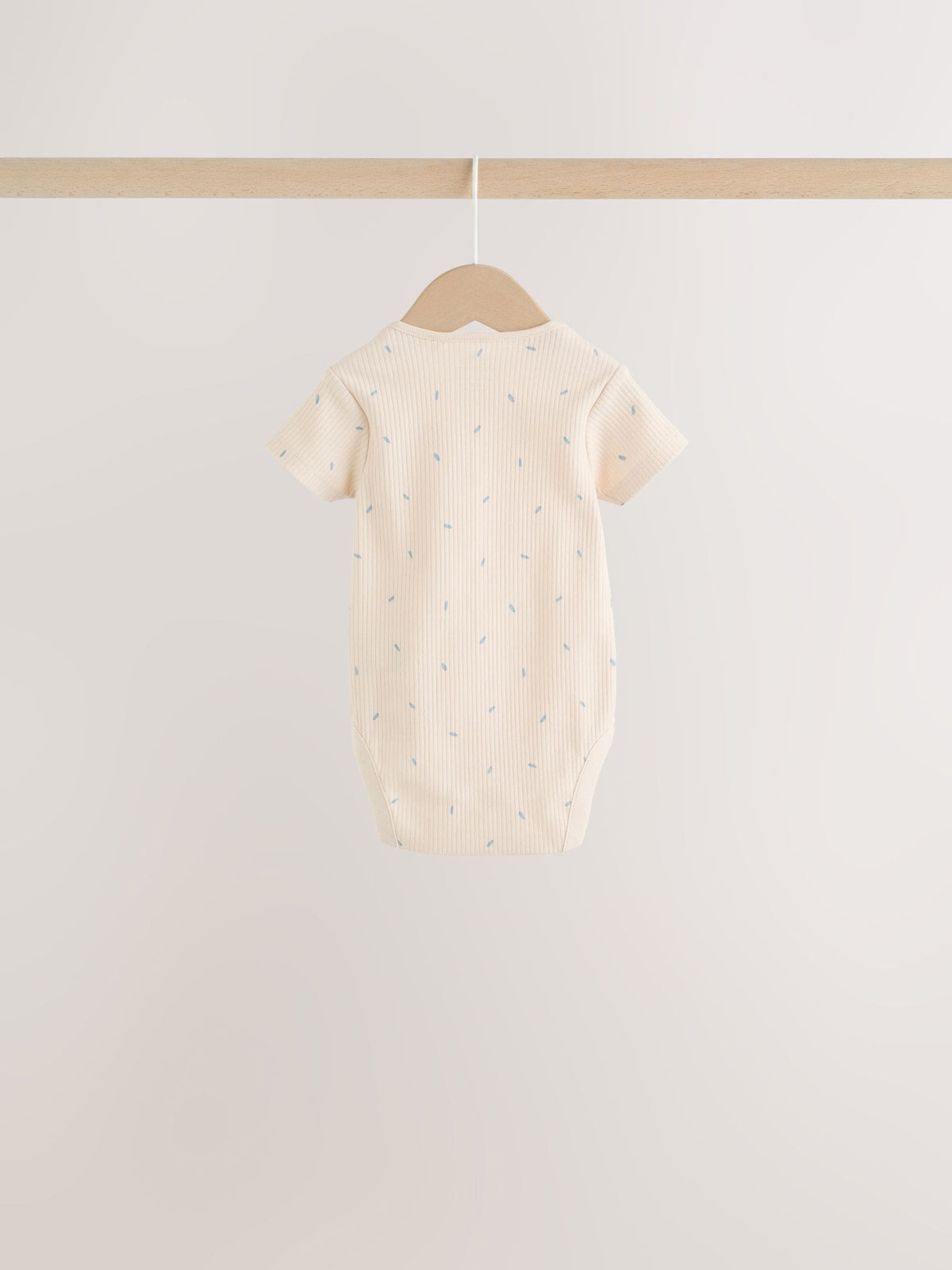 Neutral Milk Club Baby Sleepsuit, Bodysuit, Beanie and Bib Set 4 Piece (0-12mths) image 6