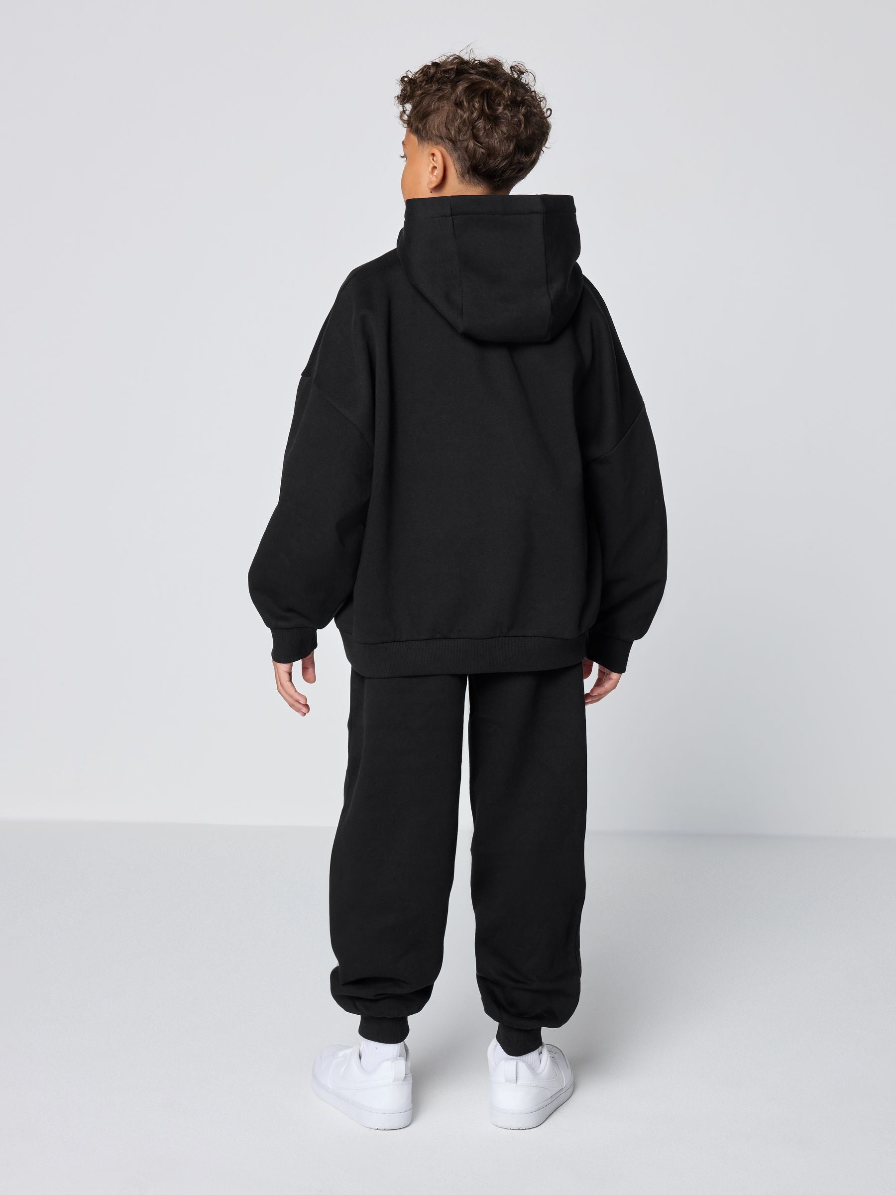 Dsiney Kidz - Clarks Black Oversized Hoodie & Joggers Set image 2