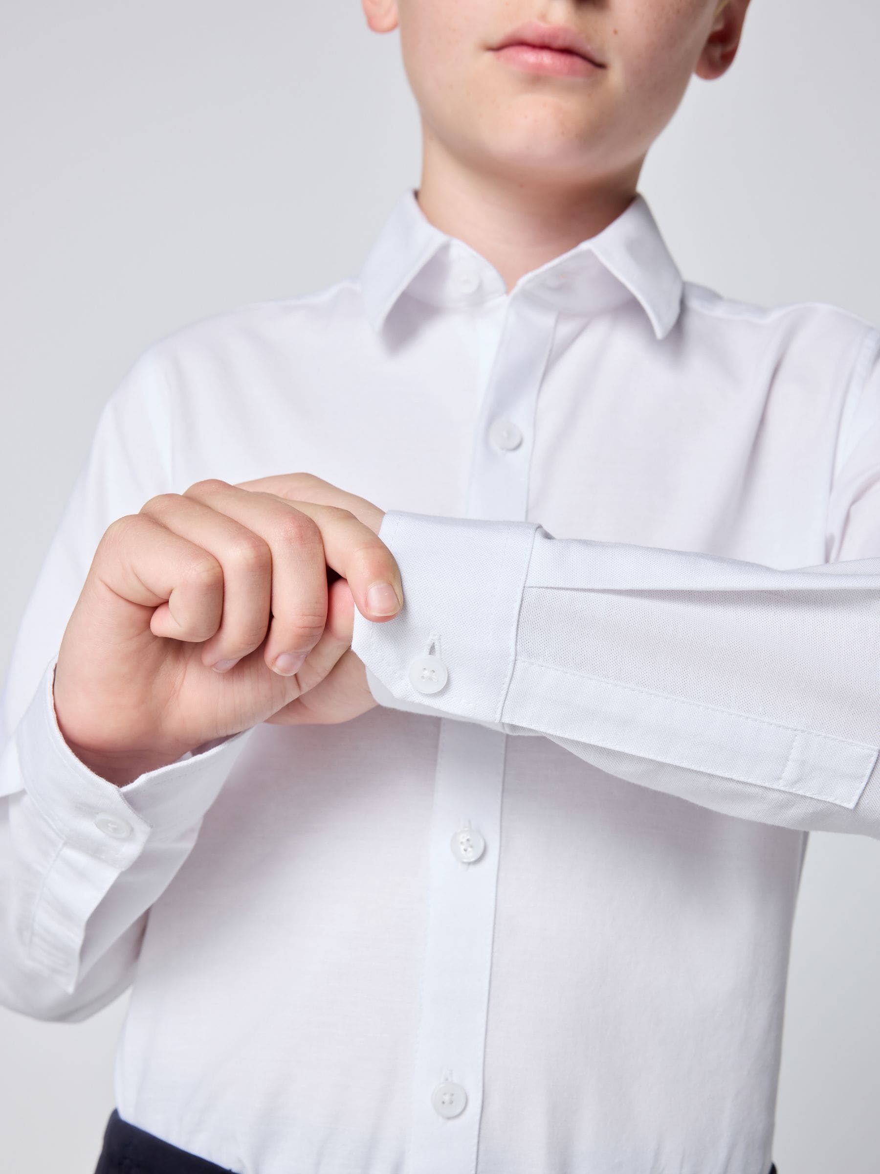Dsiney Kidz - Clarks White Long Sleeve Oxford Shirt image 4
