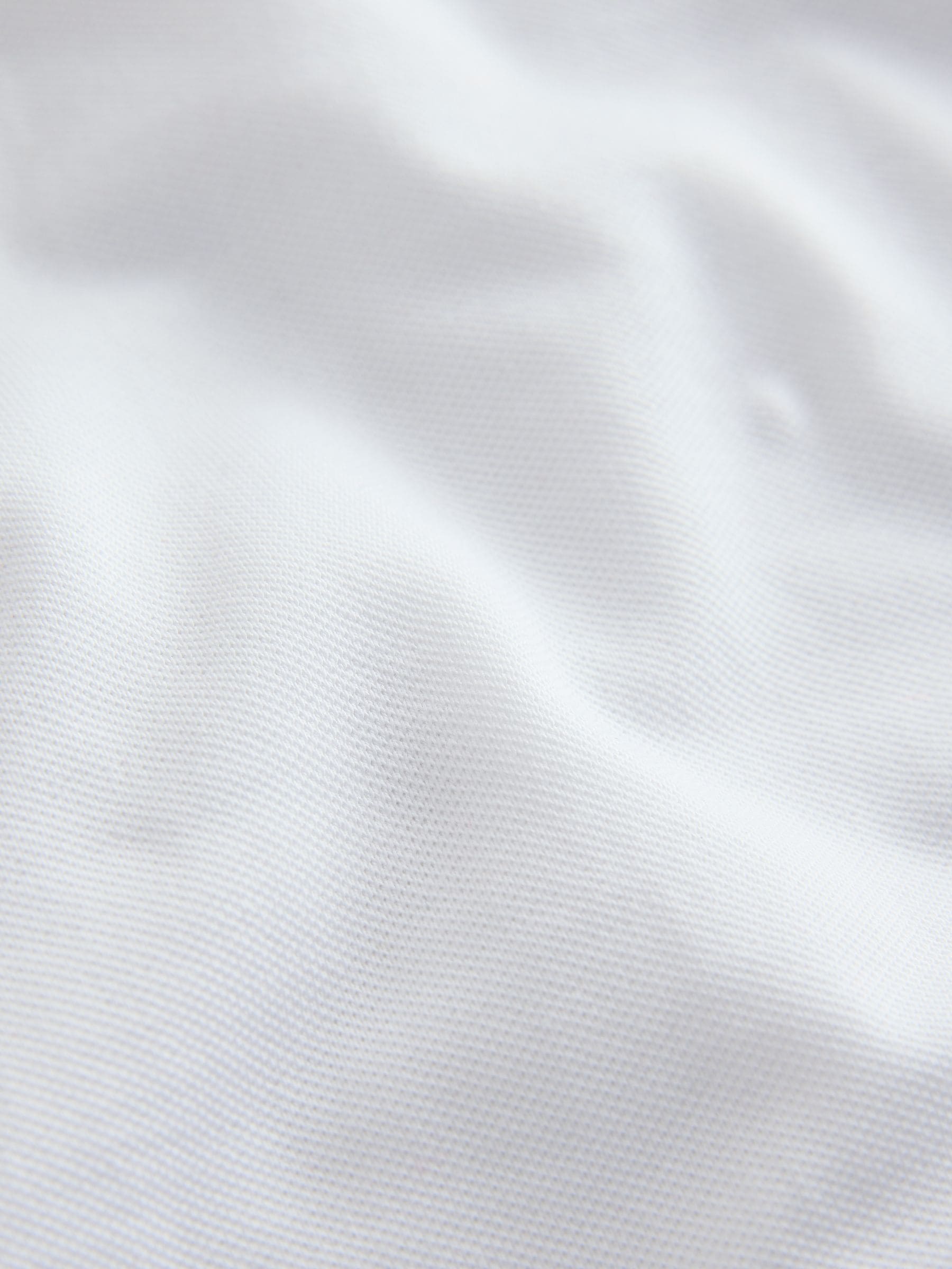 Dsiney Kidz - Clarks White Short Sleeve School Polo Shirts 3 Pack image 7