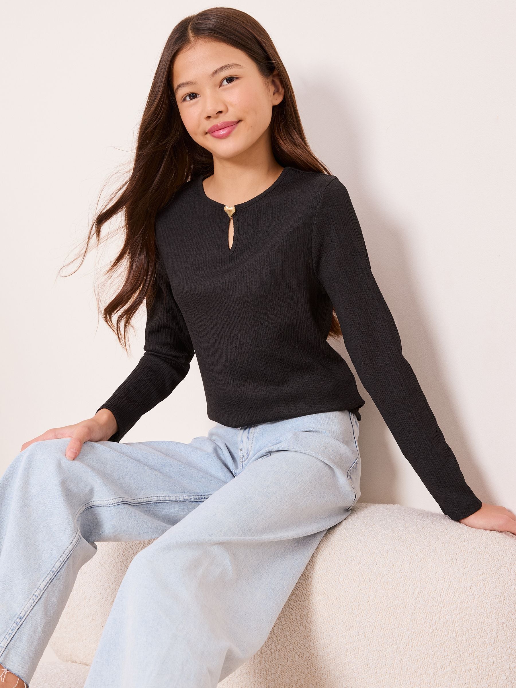 Dsiney Kidz - Lipsy Black Textured Jersey Heart Charm Top (5-16yrs) image 2