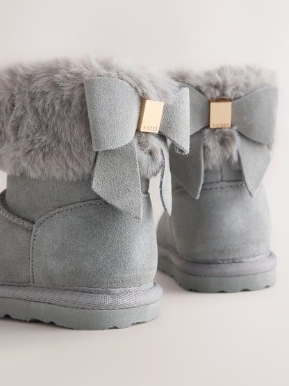 Dsiney Kidz - Baker by Ted Baker Faux Fur Cuff Slipper Boots with Bow image 3