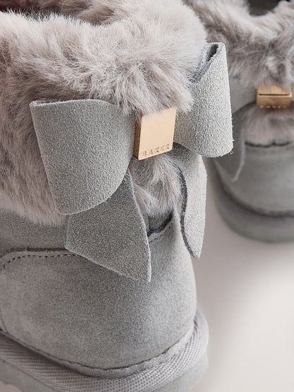 Dsiney Kidz - Baker by Ted Baker Faux Fur Cuff Slipper Boots with Bow image 7