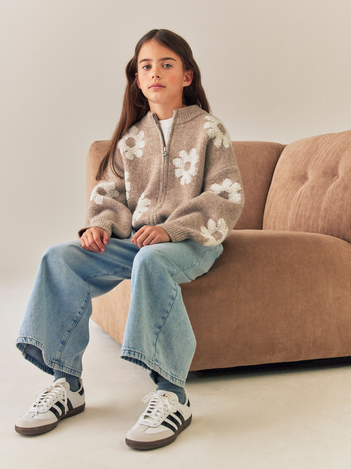 Dsiney Kidz - Neutral Daisy Zip Through Cardigan (3-16yrs) image 3