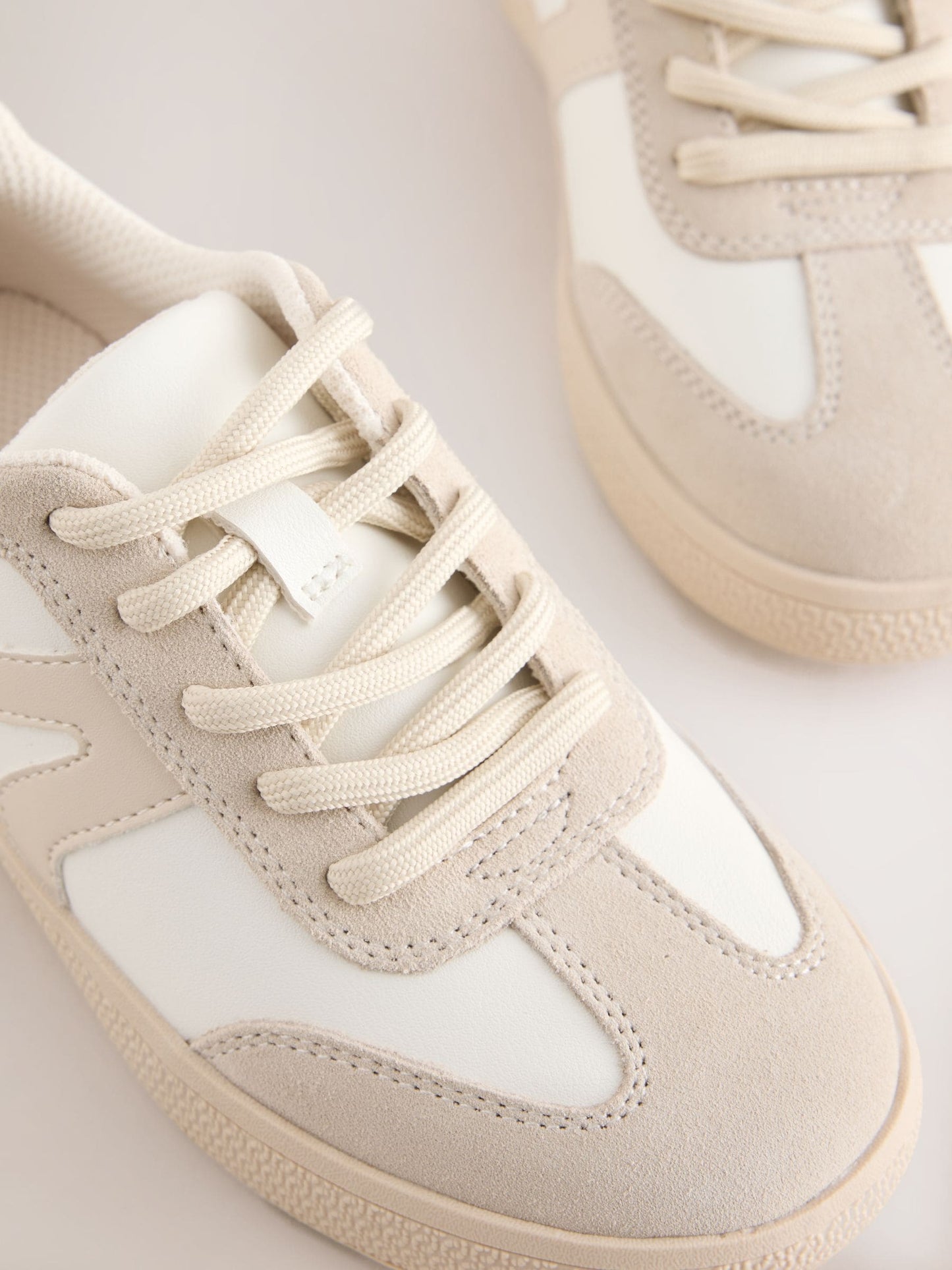 Neutral Suede Mix Wide Fit (G) Retro Trainers image 4