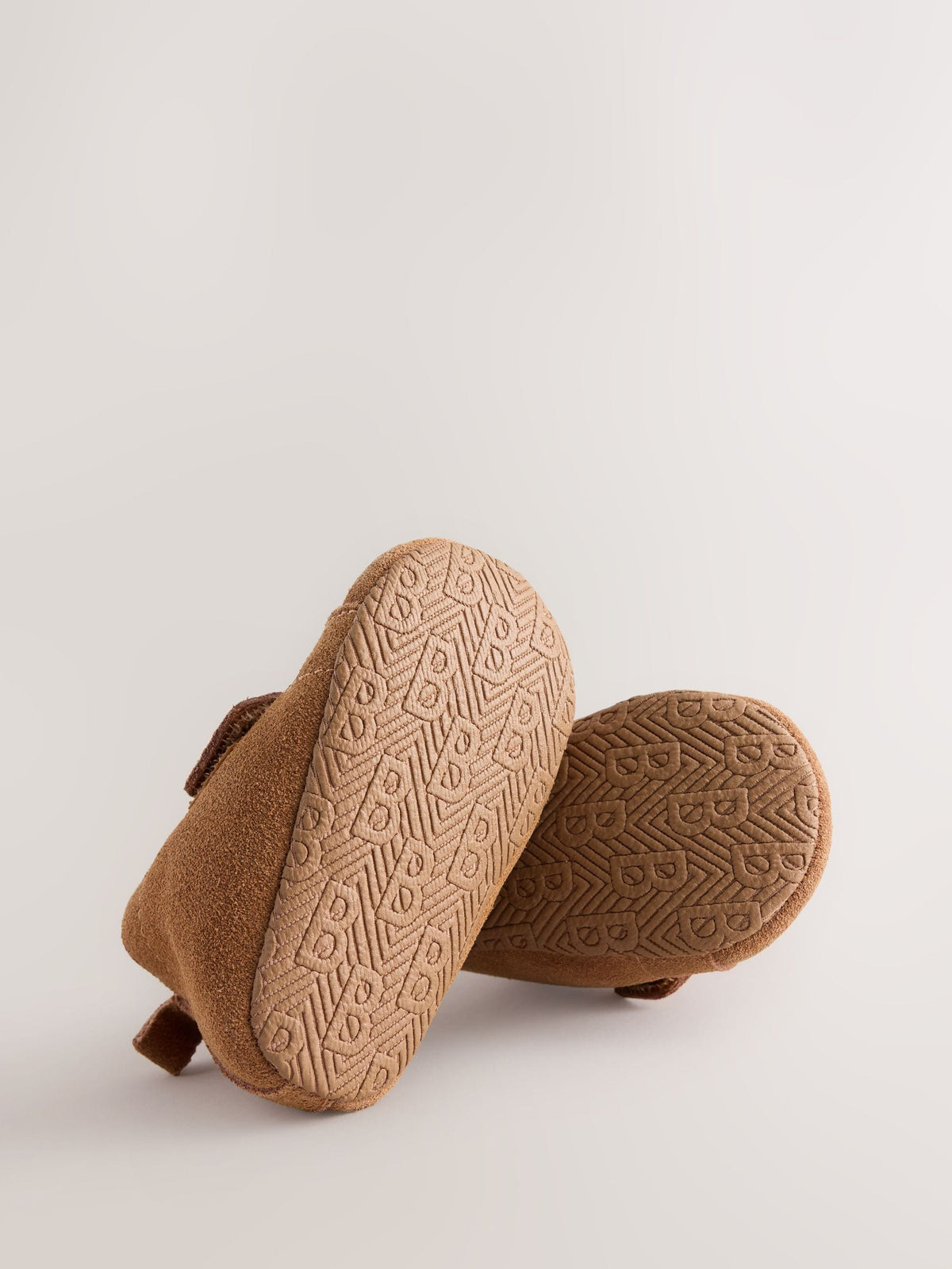 Dsiney Kidz - Baker by Ted Baker Tan Brown Slipper Boots Padders image 3