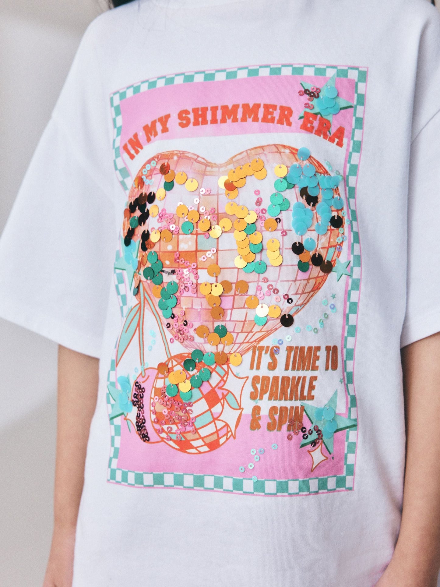 Dsiney Kidz - White Disco Heart Oversized Sequin Graphic T-Shirt (3-16yrs) image 1