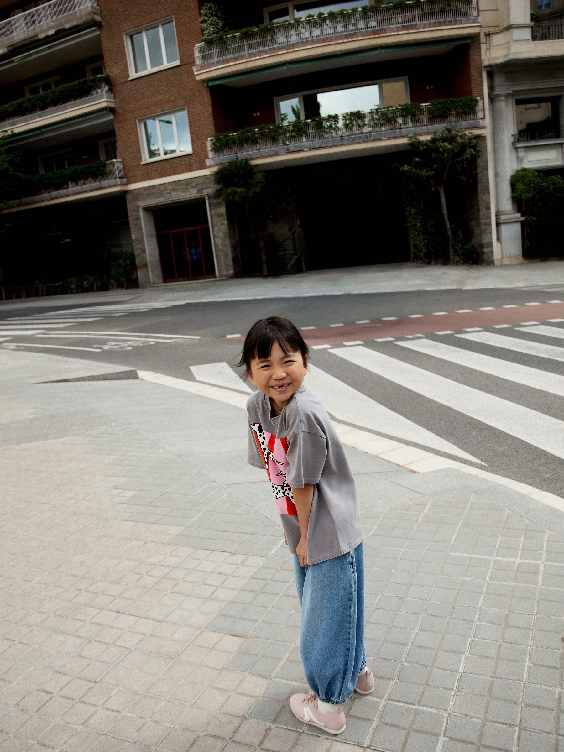 Dsiney Kidz - Grey Dalmation Kendra Dandy Oversized Graphic T-Shirt (3-16yrs) image 5