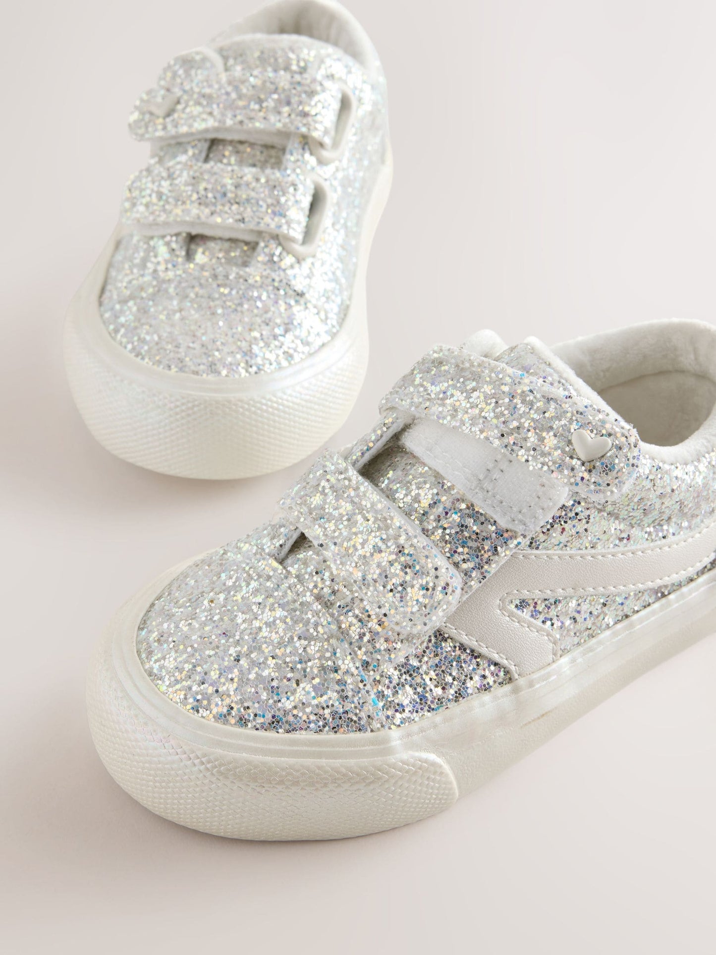Silver/White Glitter Wide Fit (G) Touch Fastening Trainers image 3