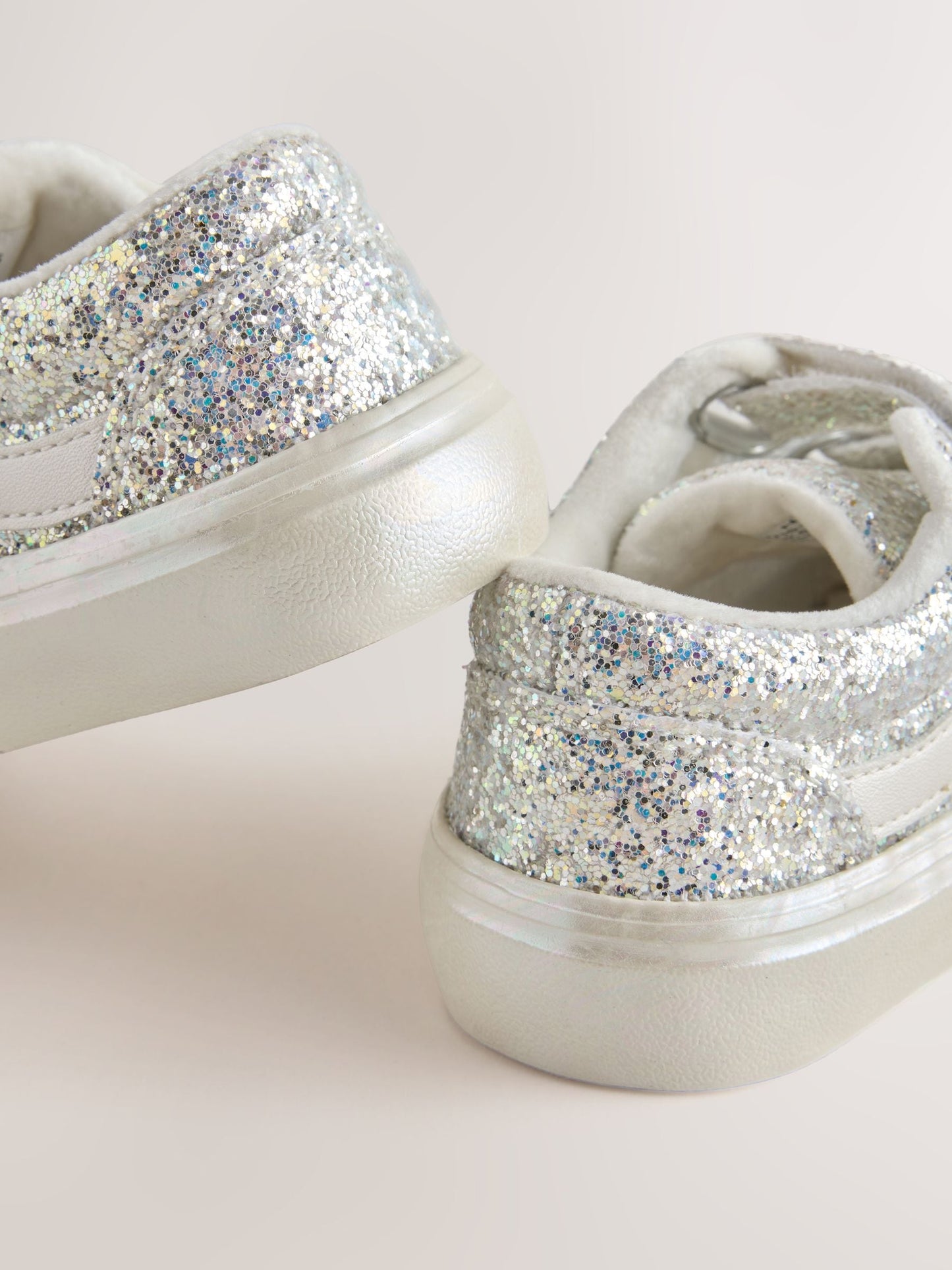 Silver/White Glitter Wide Fit (G) Touch Fastening Trainers image 4
