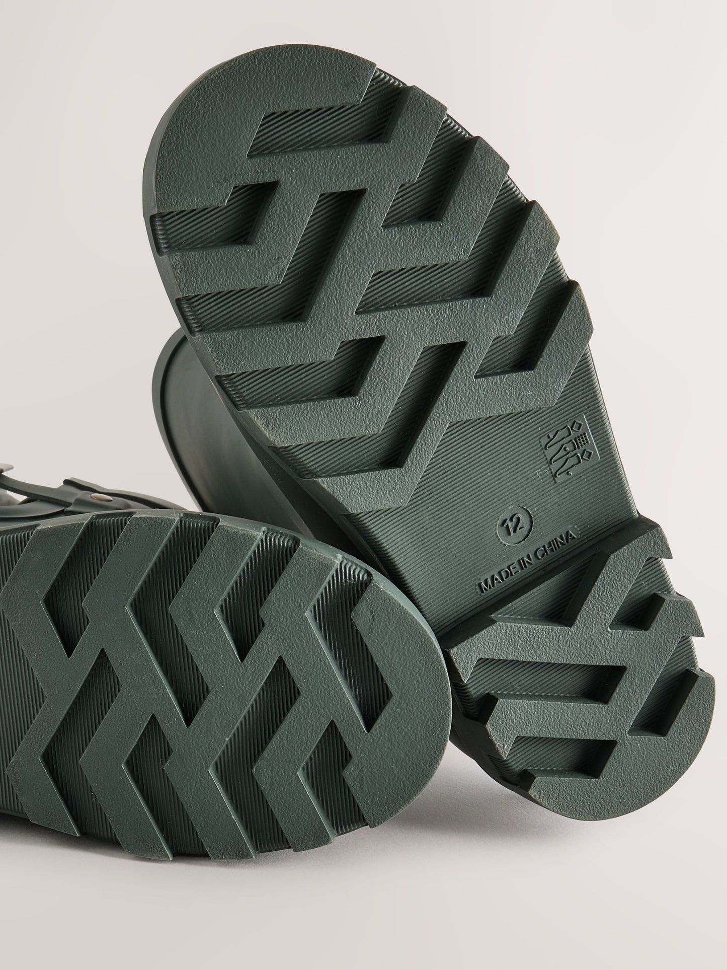 Khaki Green Standard Fit (F) Buckle Wellies image 3