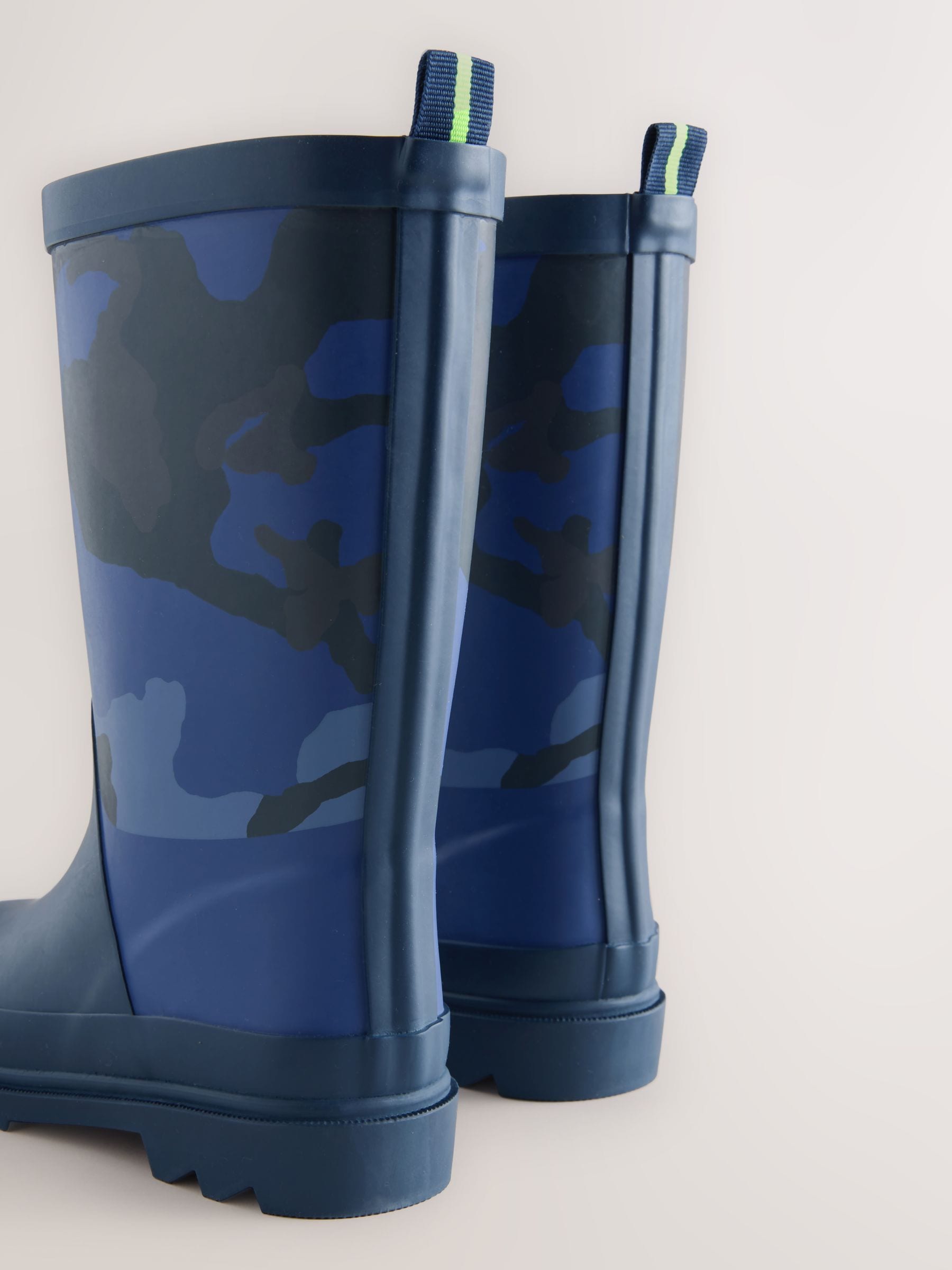 Navy Camo Rubber Wellies image 3