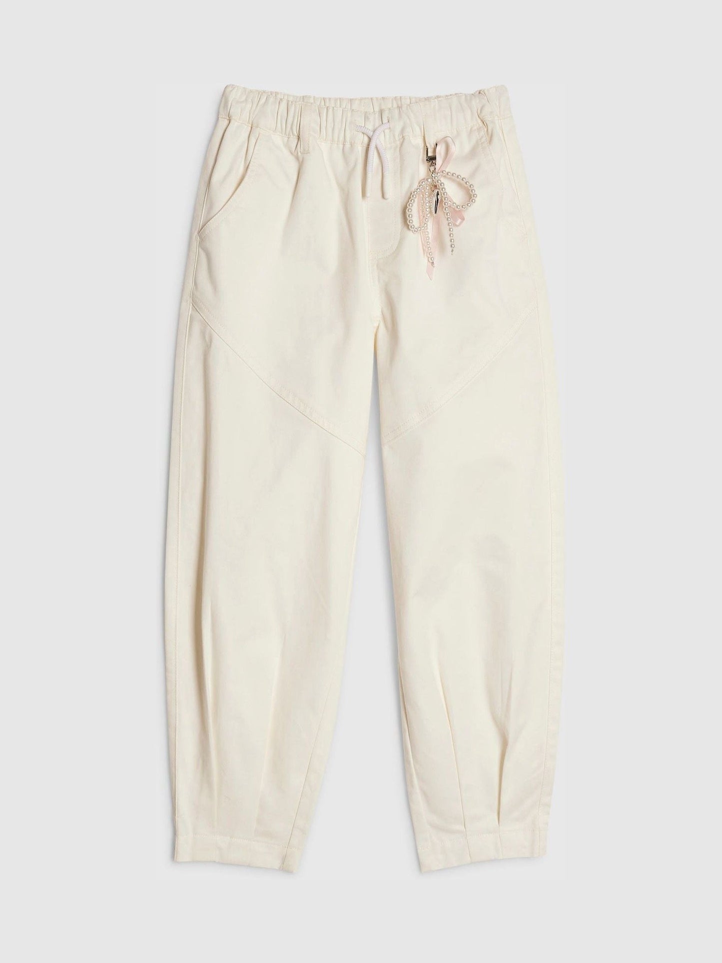 Dsiney Kidz - River Island Cream Denim Cargo Trousers with Keyring image 3