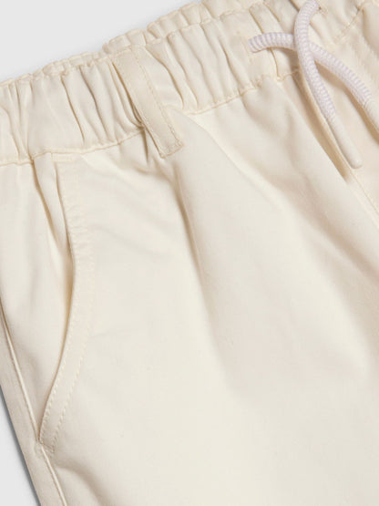 Dsiney Kidz - River Island Cream Denim Cargo Trousers with Keyring image 5