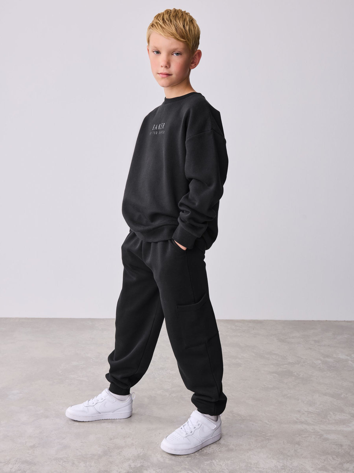 Dsiney Kidz - Baker by Ted Baker Black Oversized Graphic Sweatshirt and Joggers Set image 1